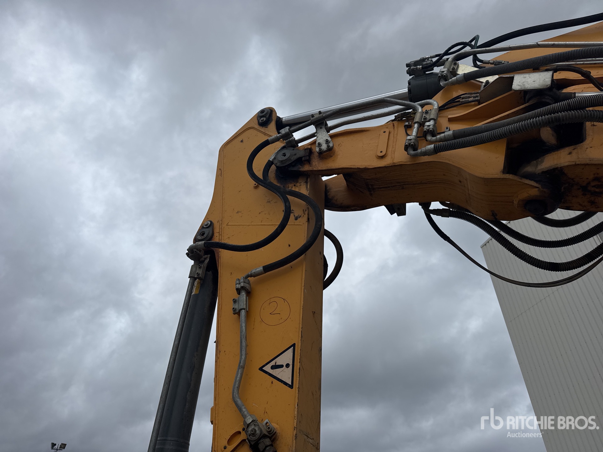 2018 Liebherr R922 SLC