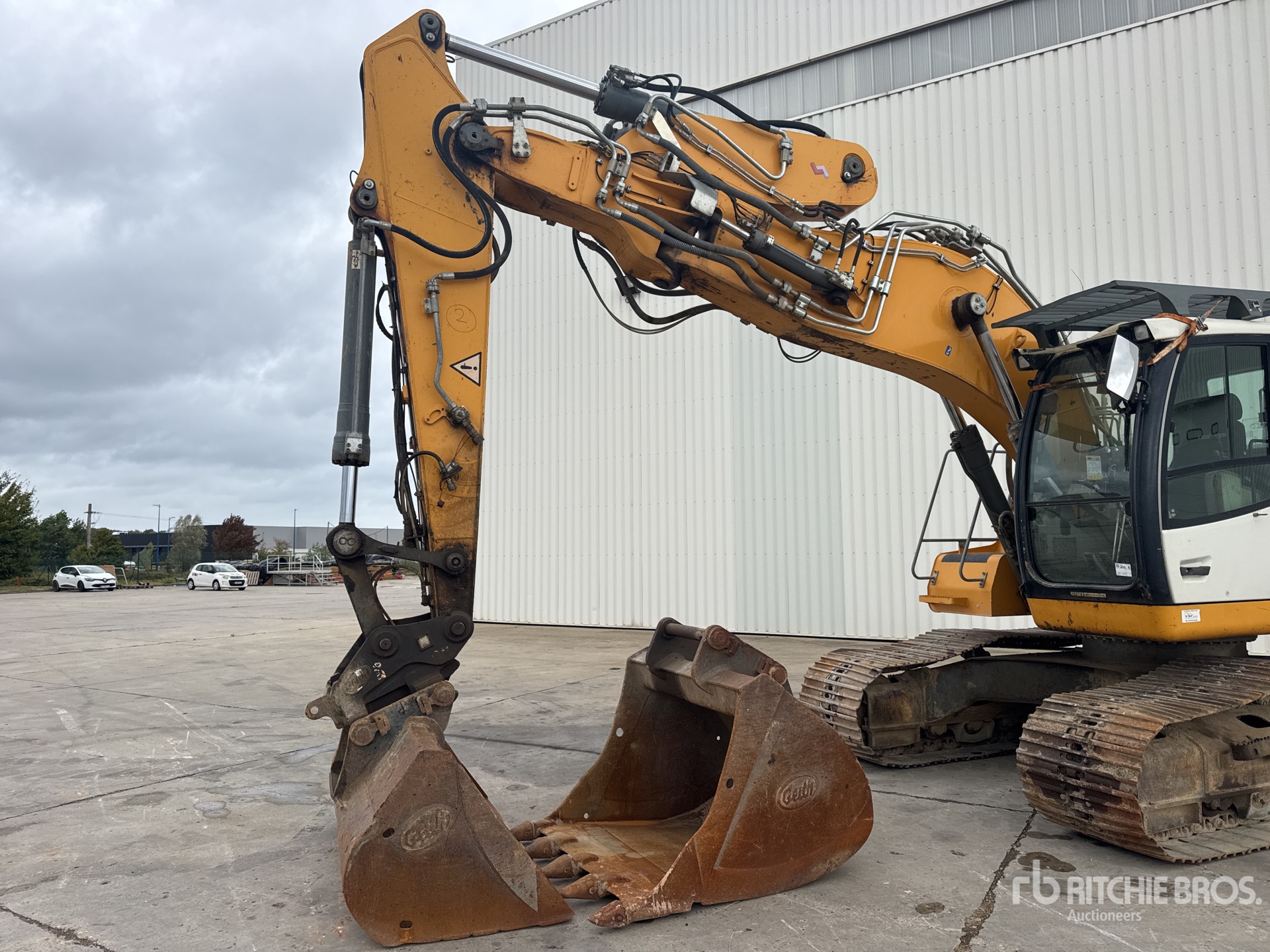 2018 Liebherr R922 SLC