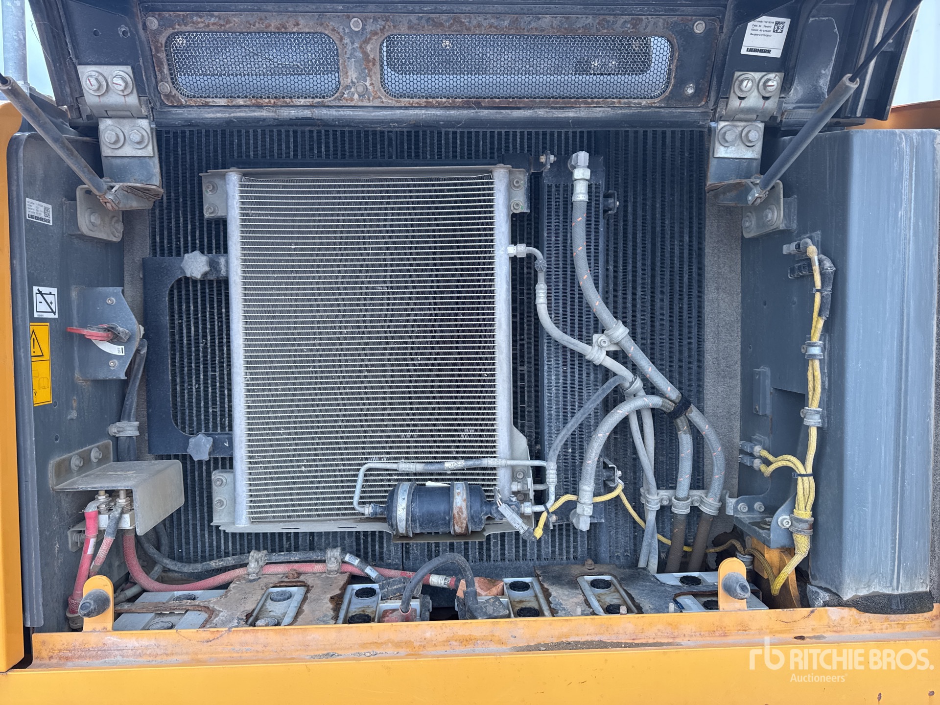 2018 Liebherr R922 SLC
