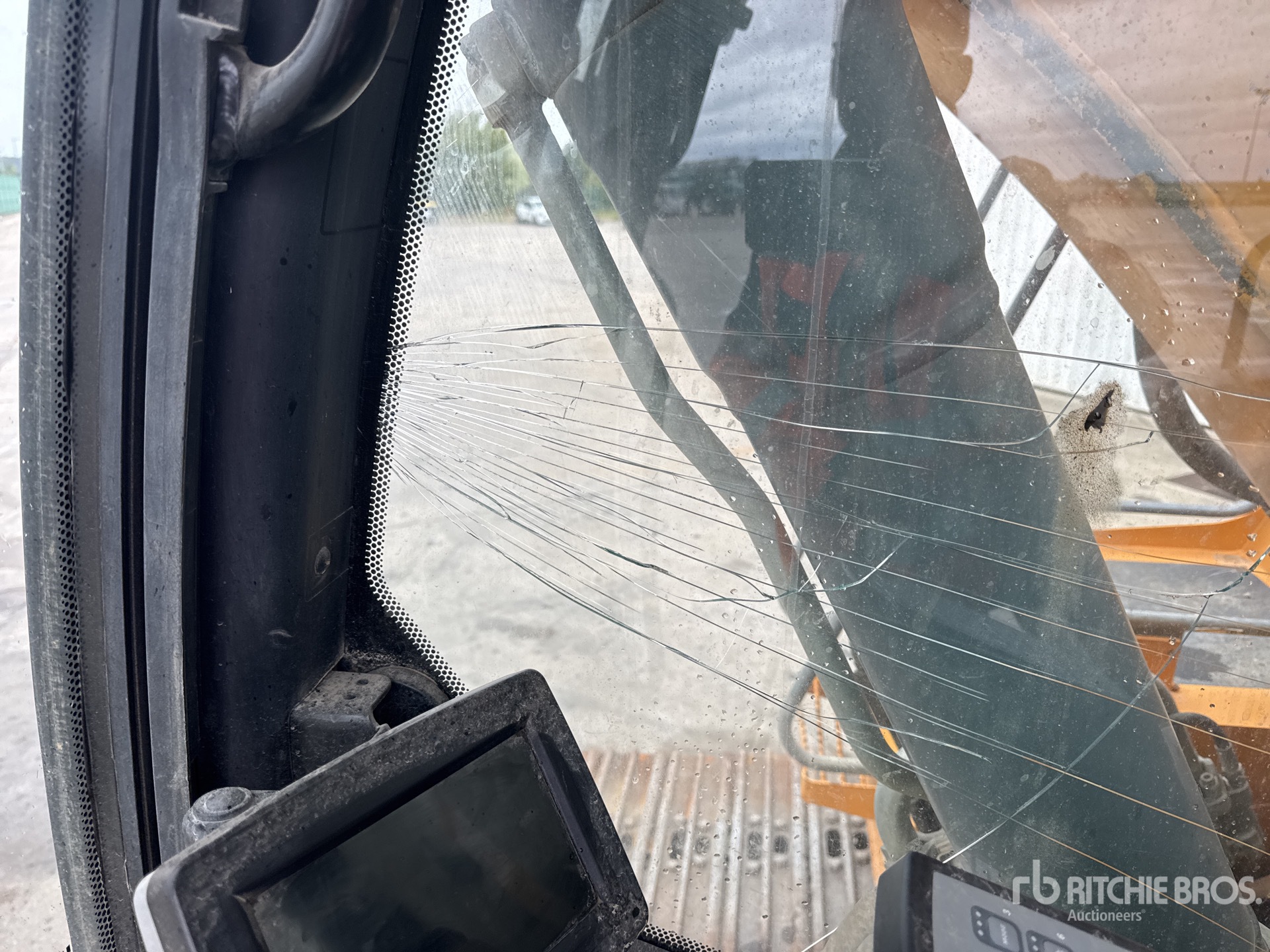 2018 Liebherr R922 SLC
