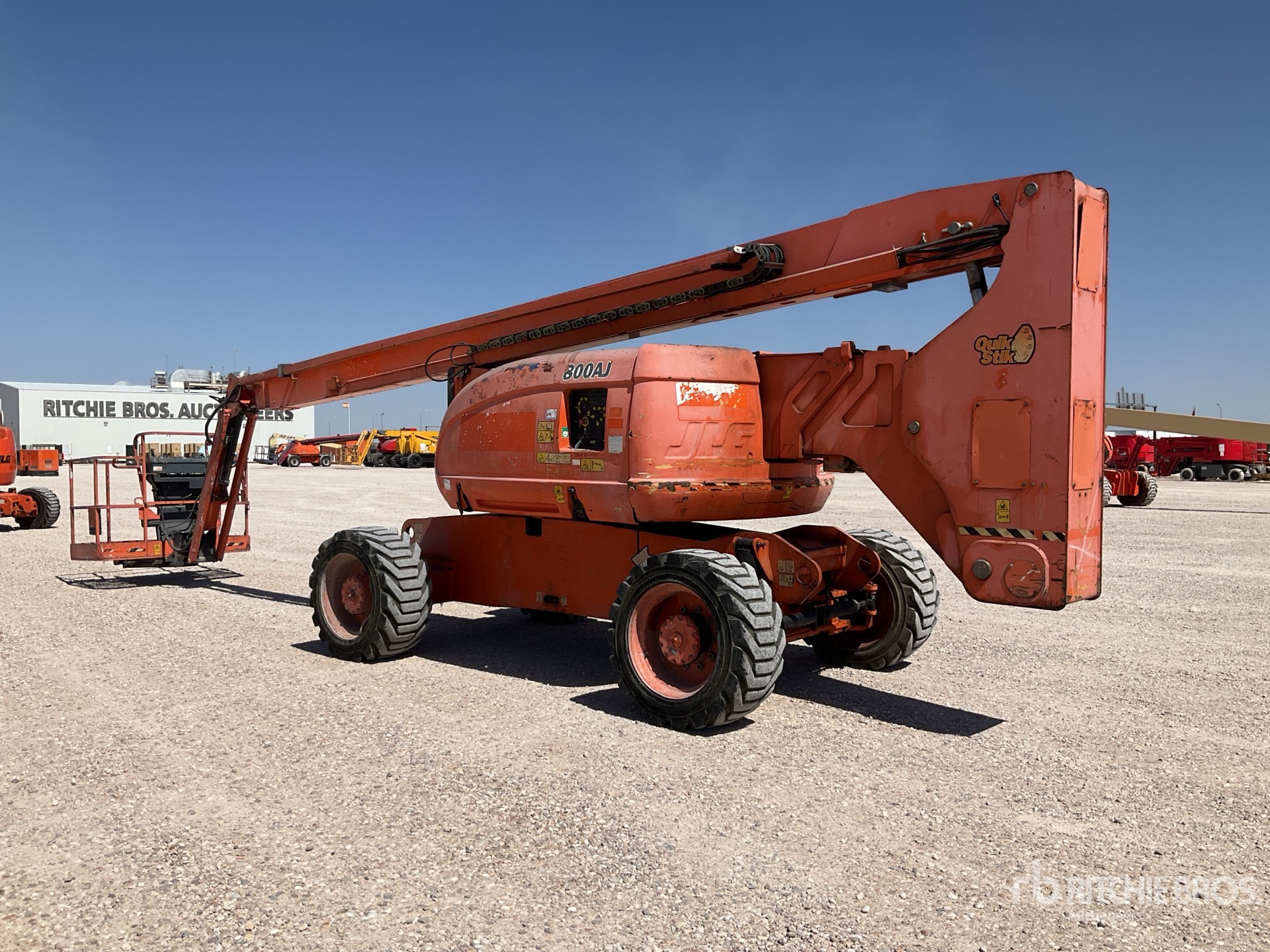 JLG 800 AJ