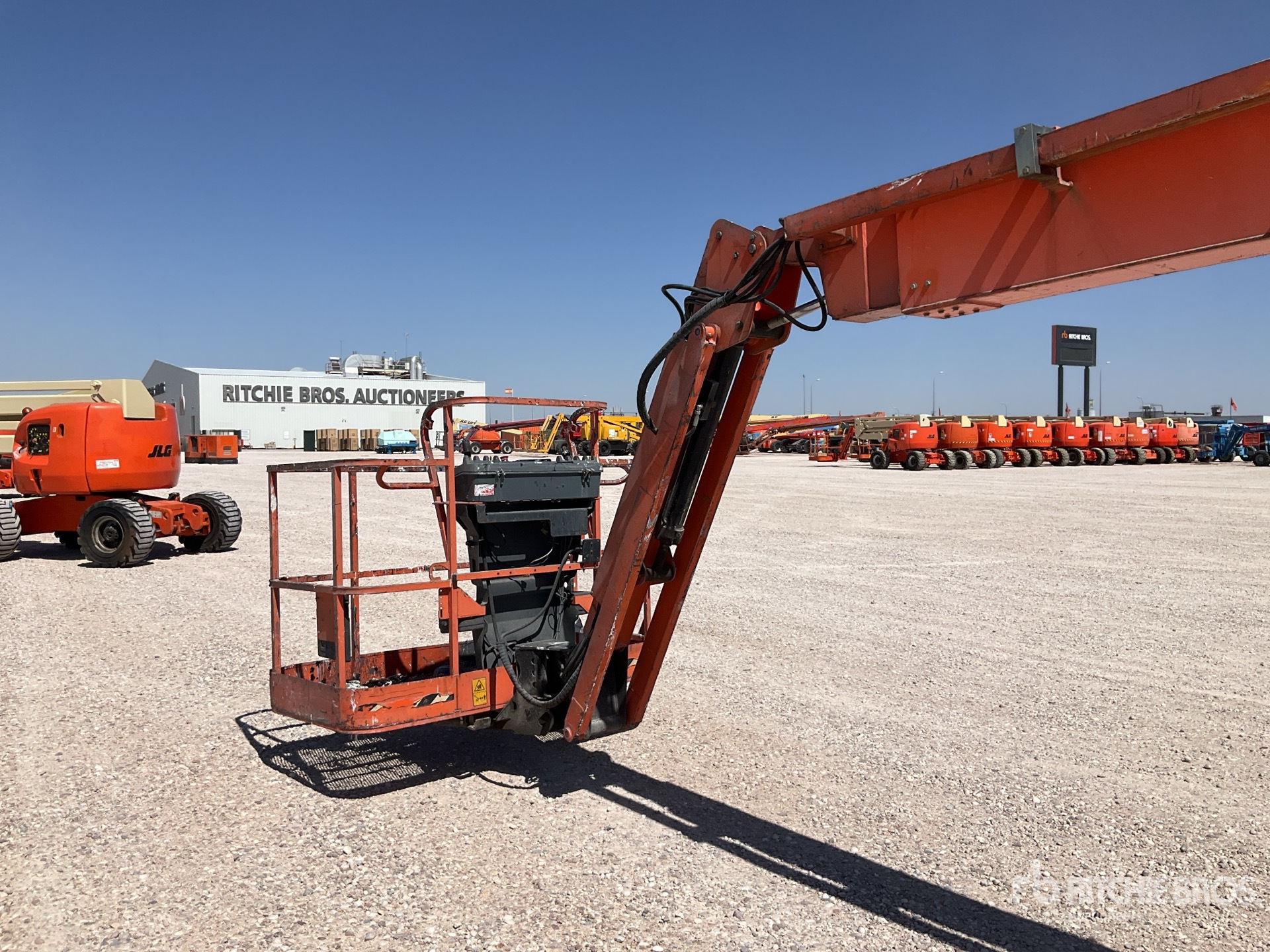 JLG 800 AJ