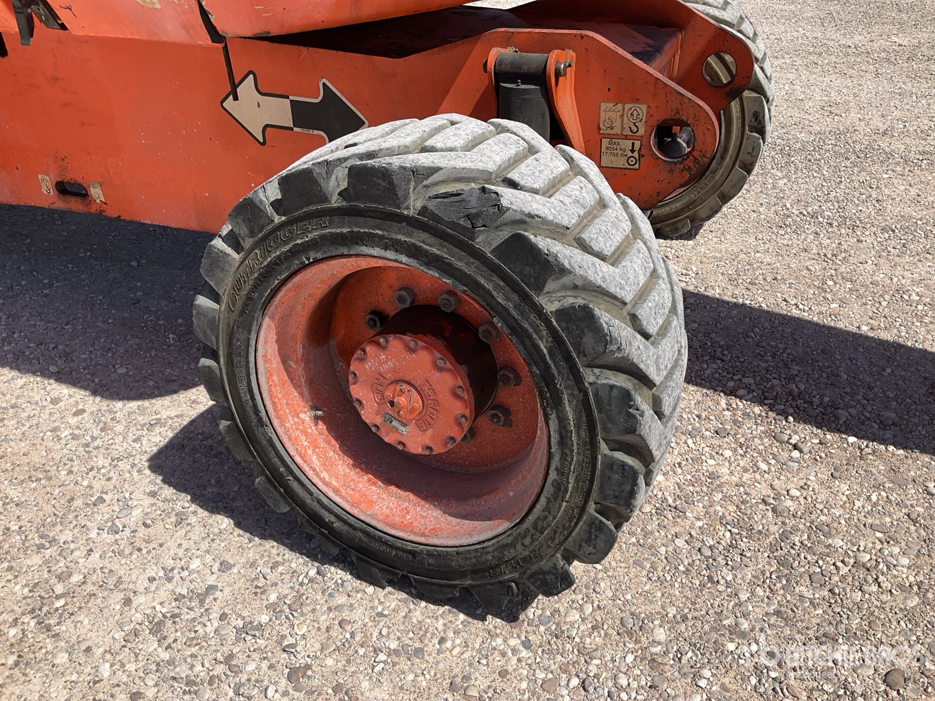 JLG 800 AJ