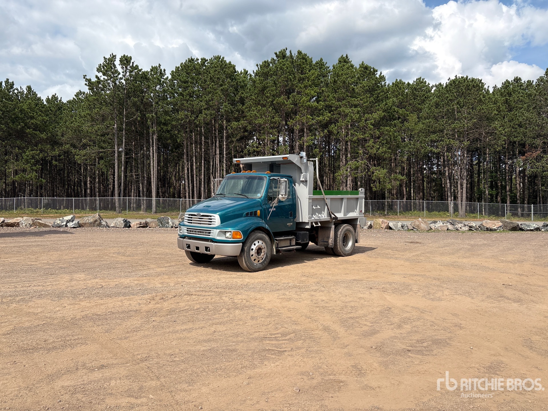 2006 Sterling ACTERRA