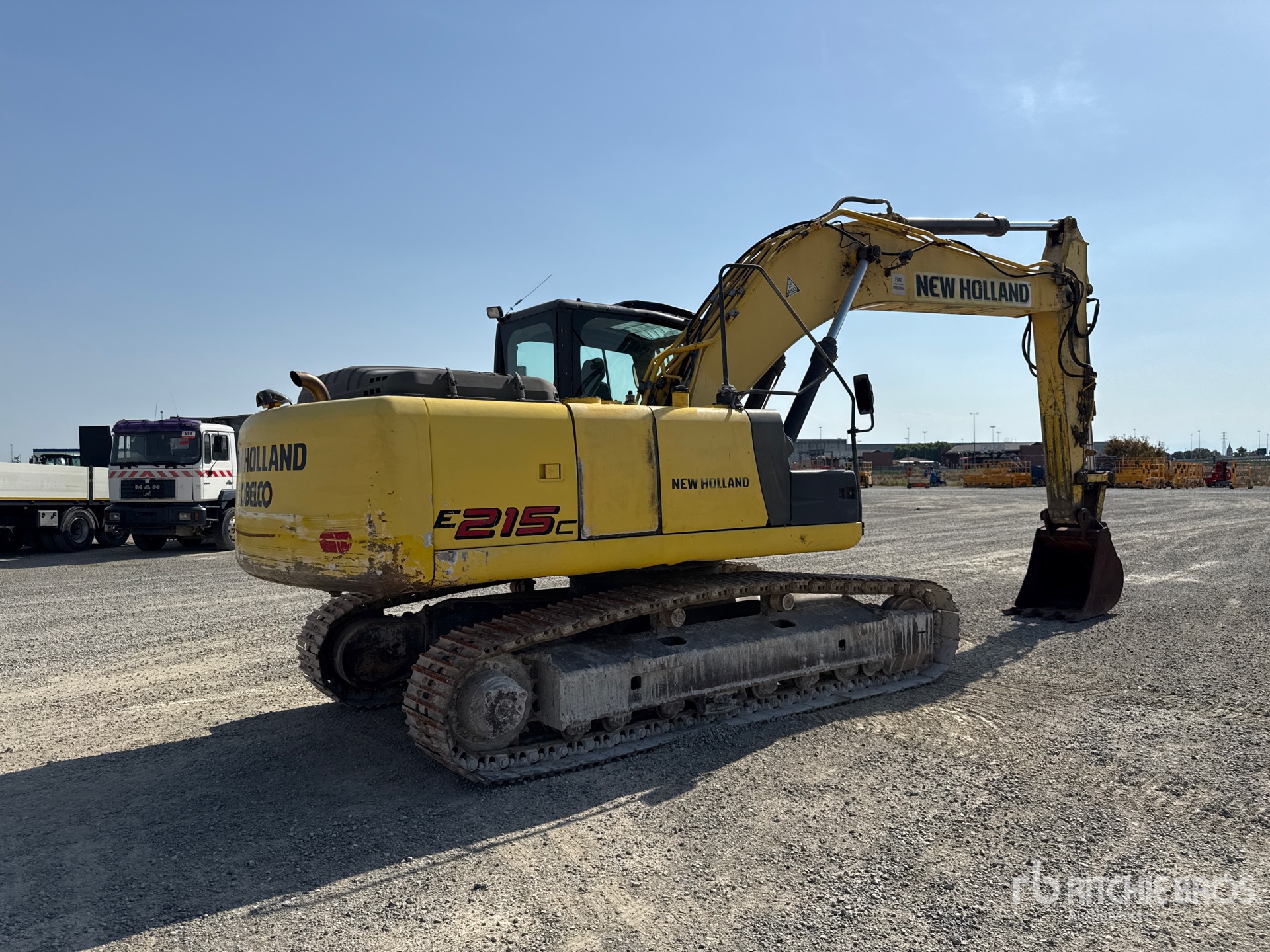 2011 New Holland E215C