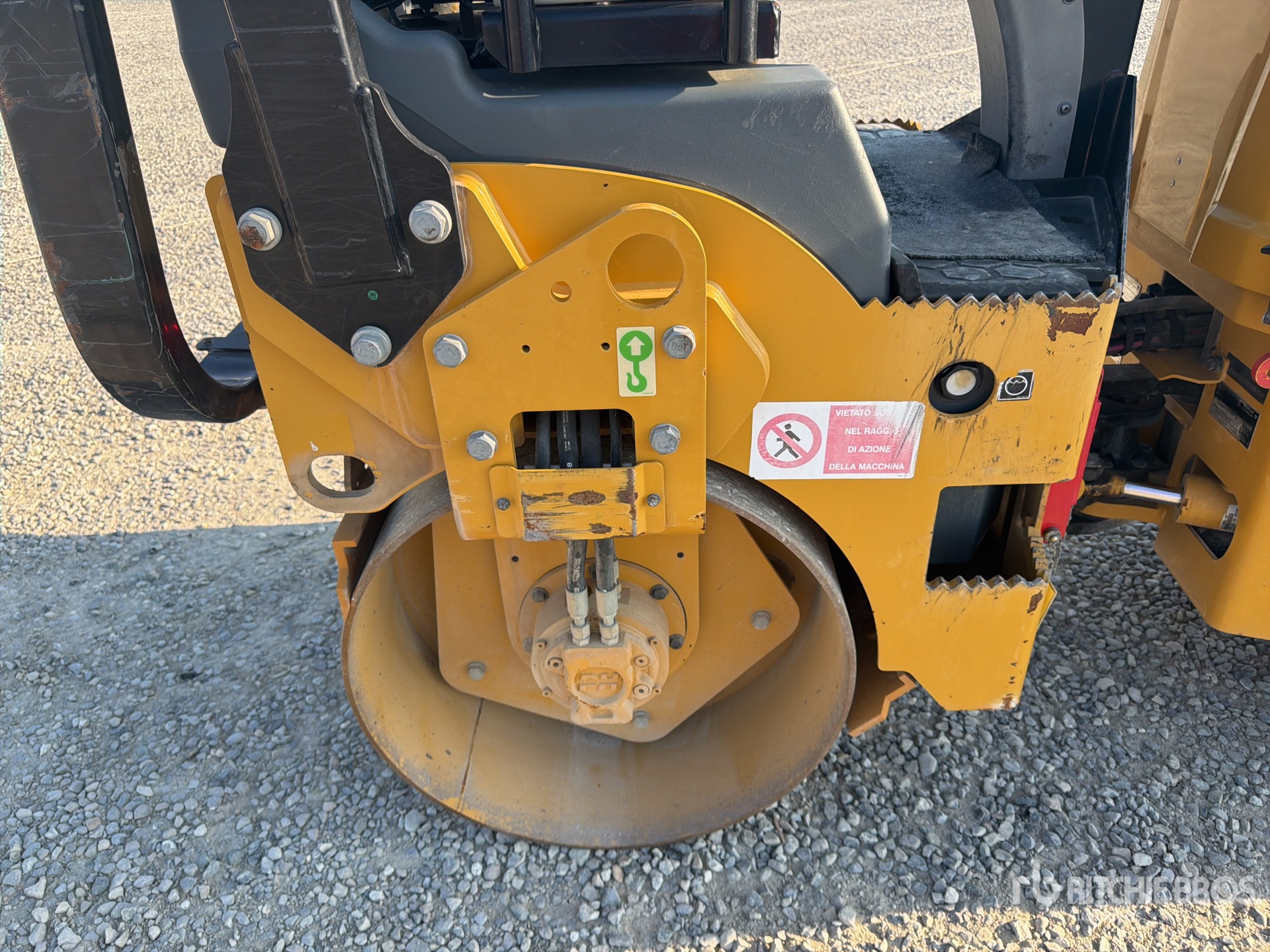2020 Caterpillar CB2.5 LRC