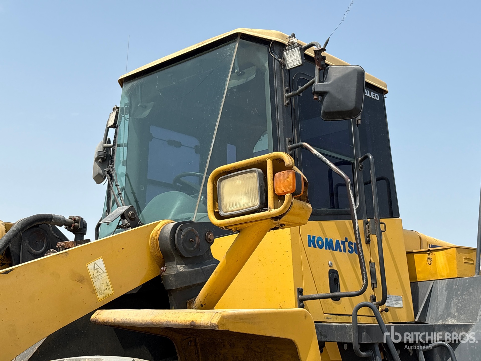 2017 Komatsu WA470-6