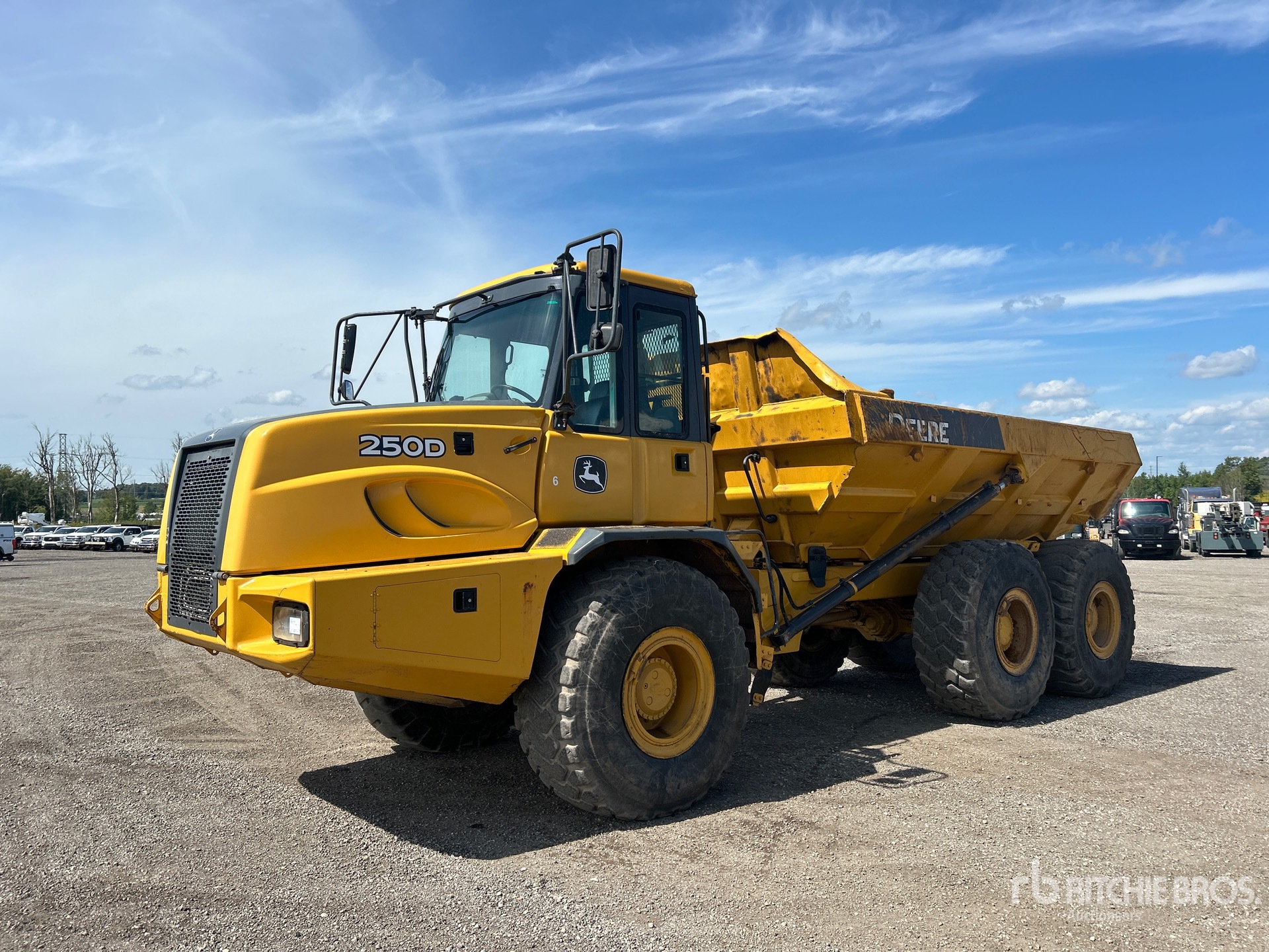 Photo of 2007 John Deere 250D