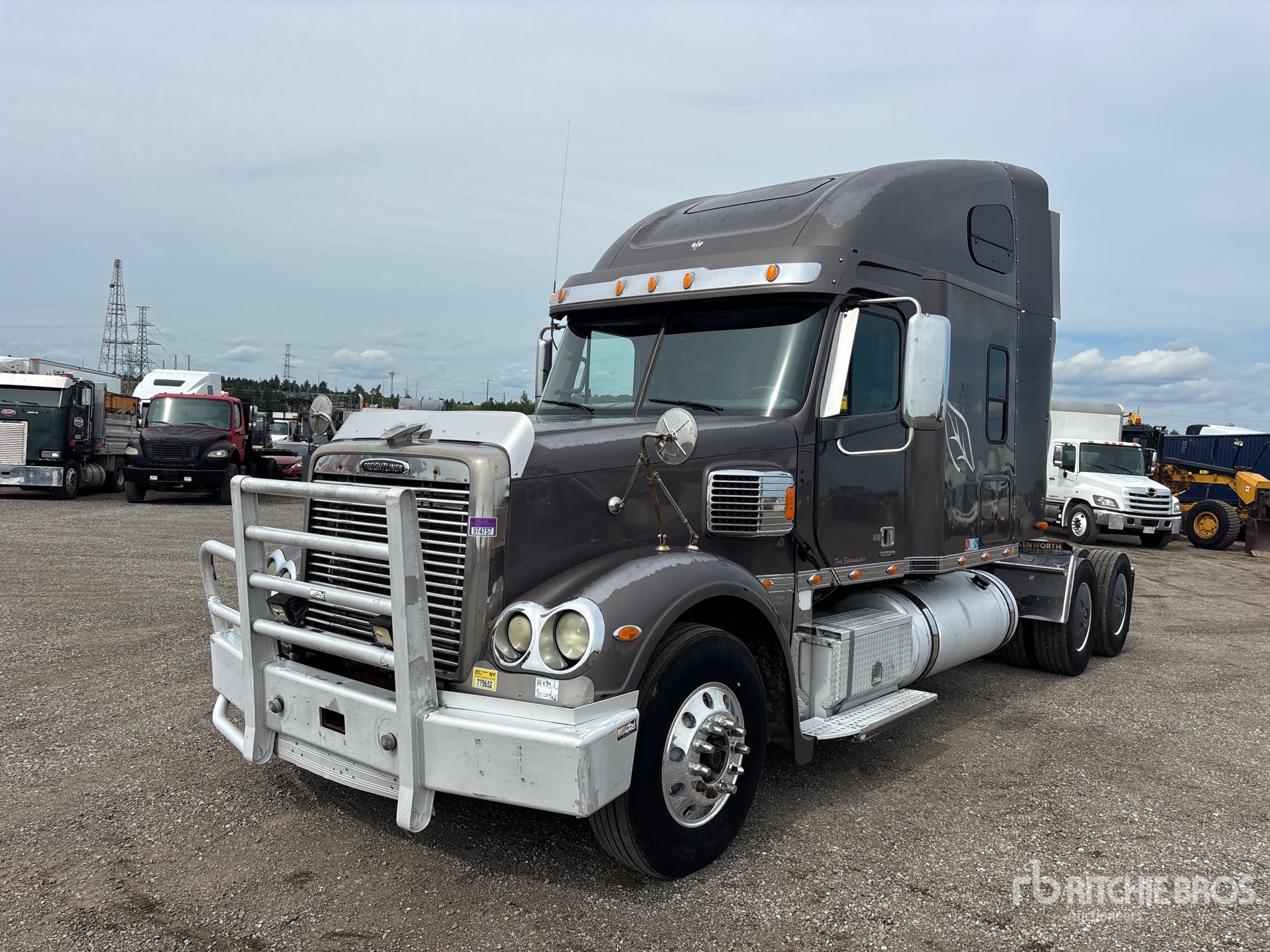 2006 Freightliner CORONADO CC132