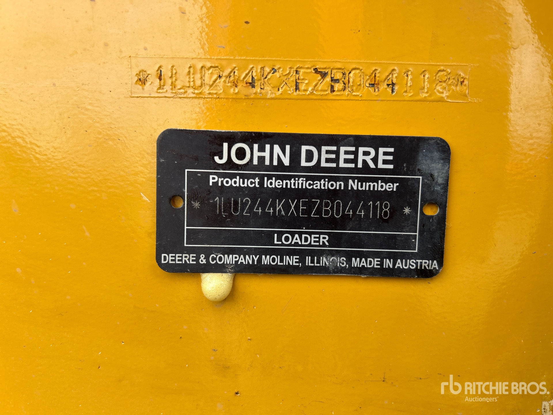 2017 John Deere 244K