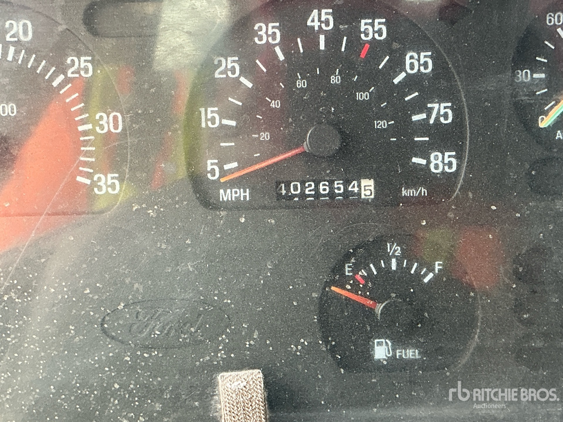 1998 Ford LT9511