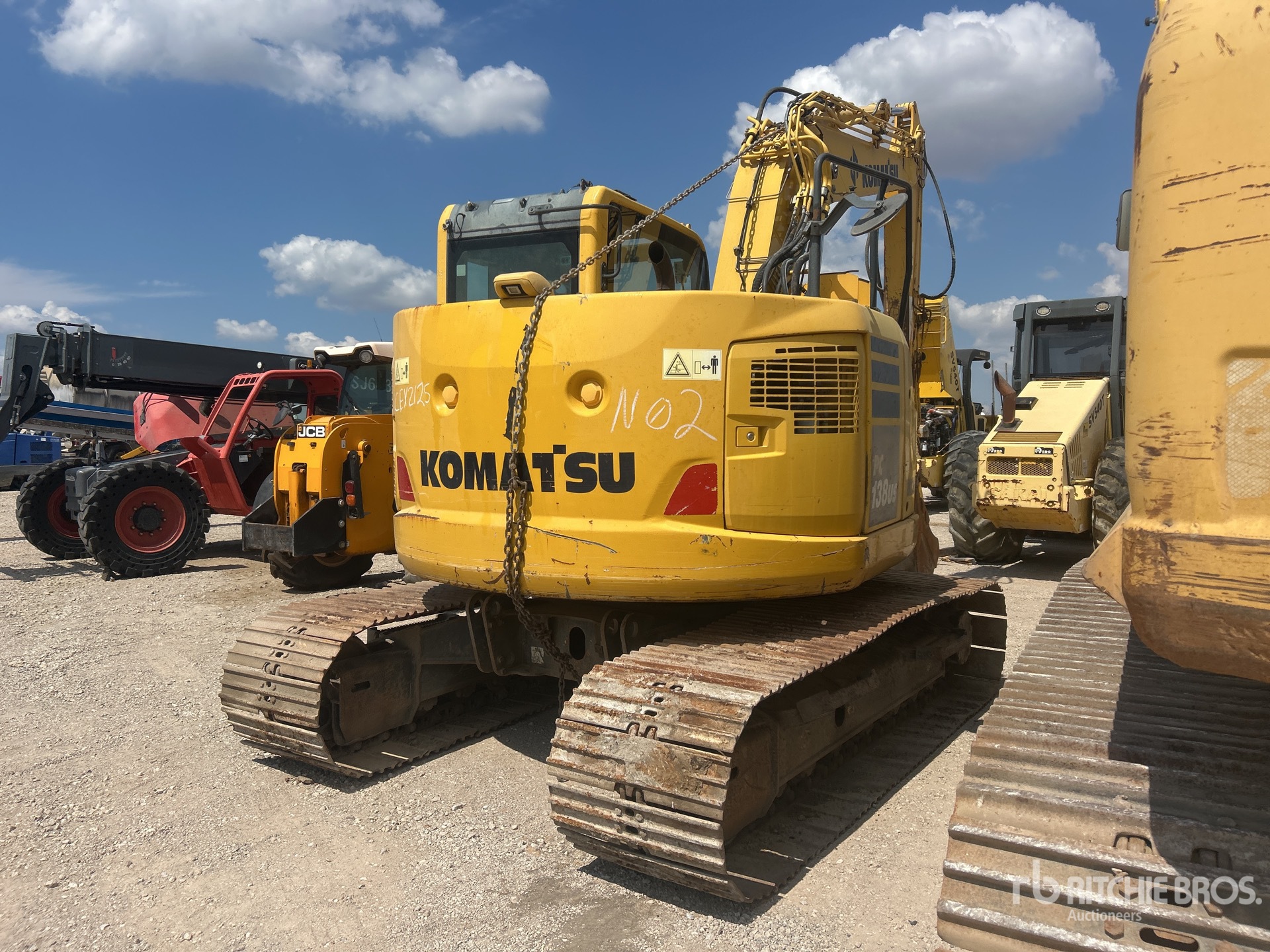 2015 Komatsu PC138USLC-10