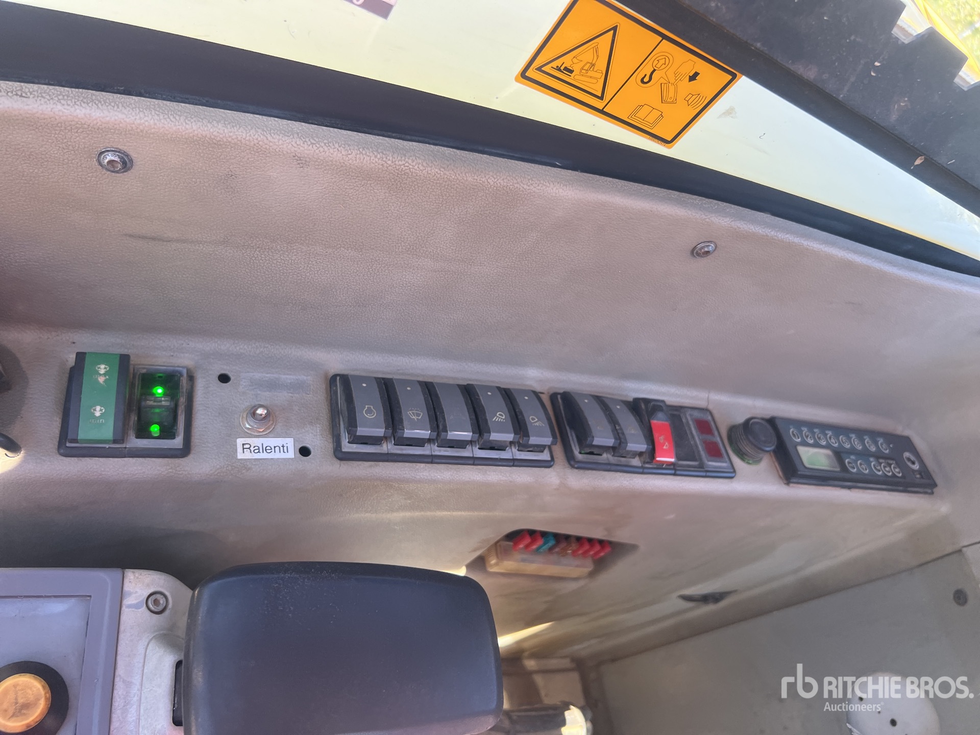 2015 Wacker Neuson 14504