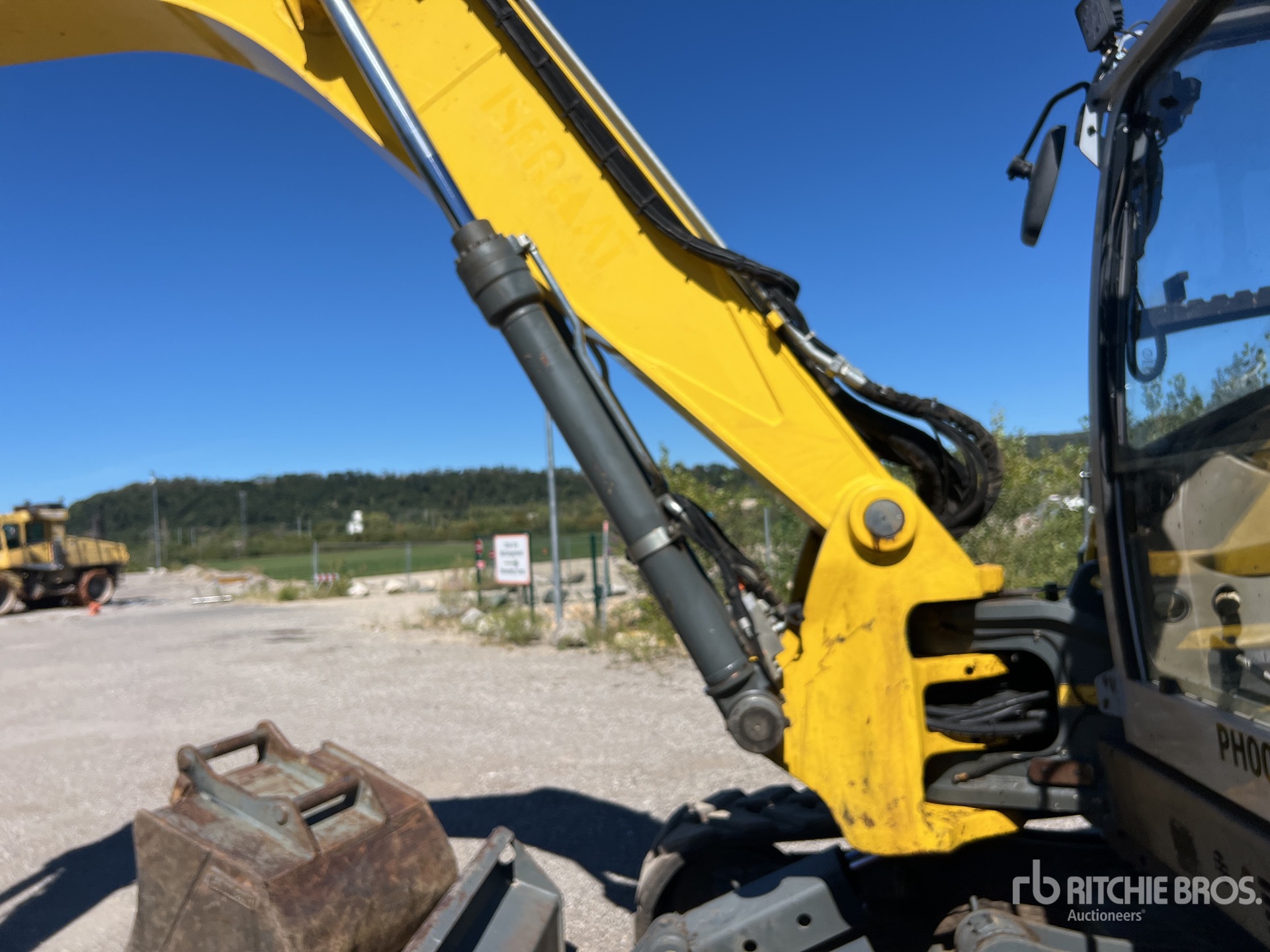 2015 Wacker Neuson 14504