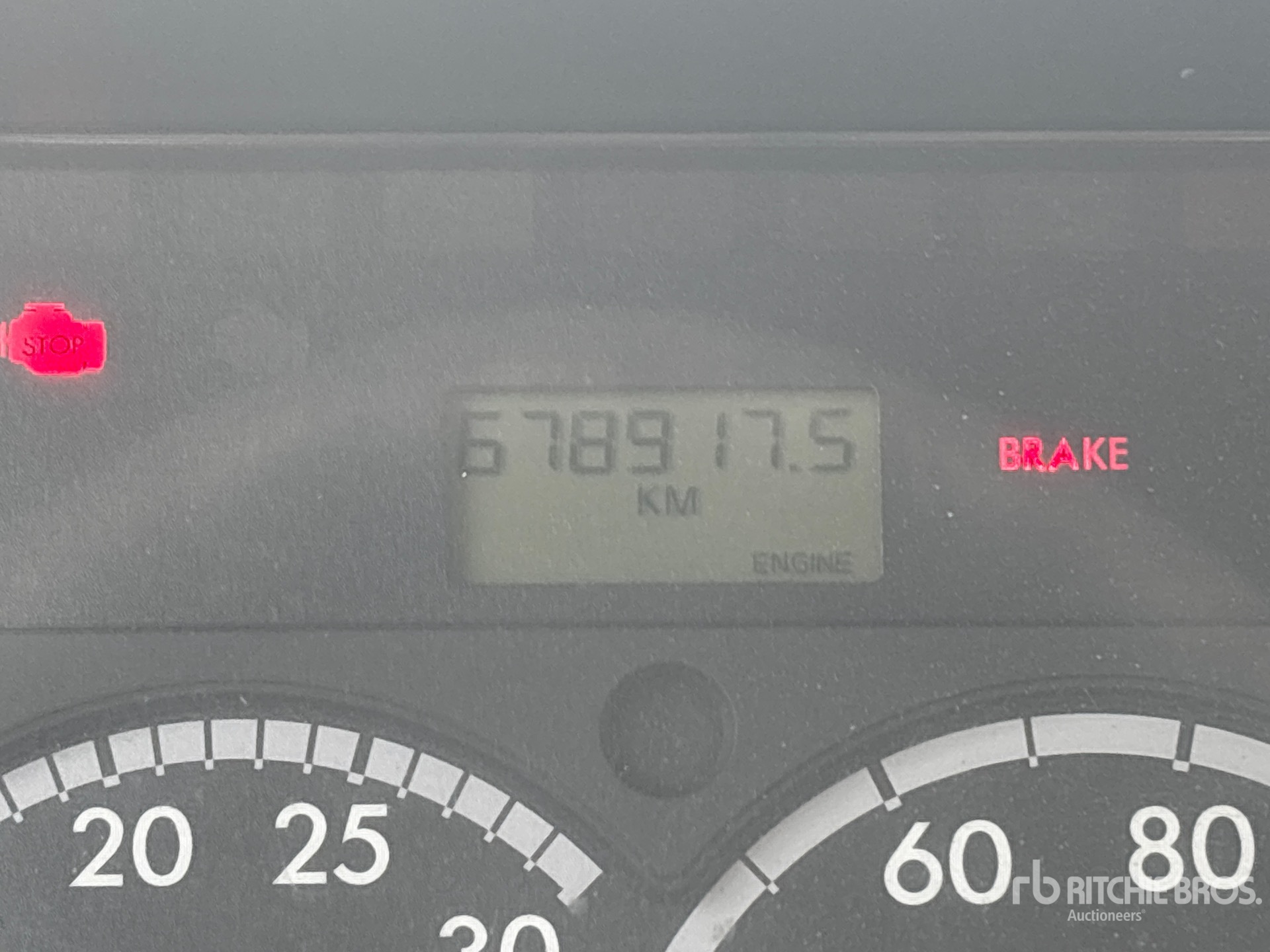 2013 Freightliner M2 106