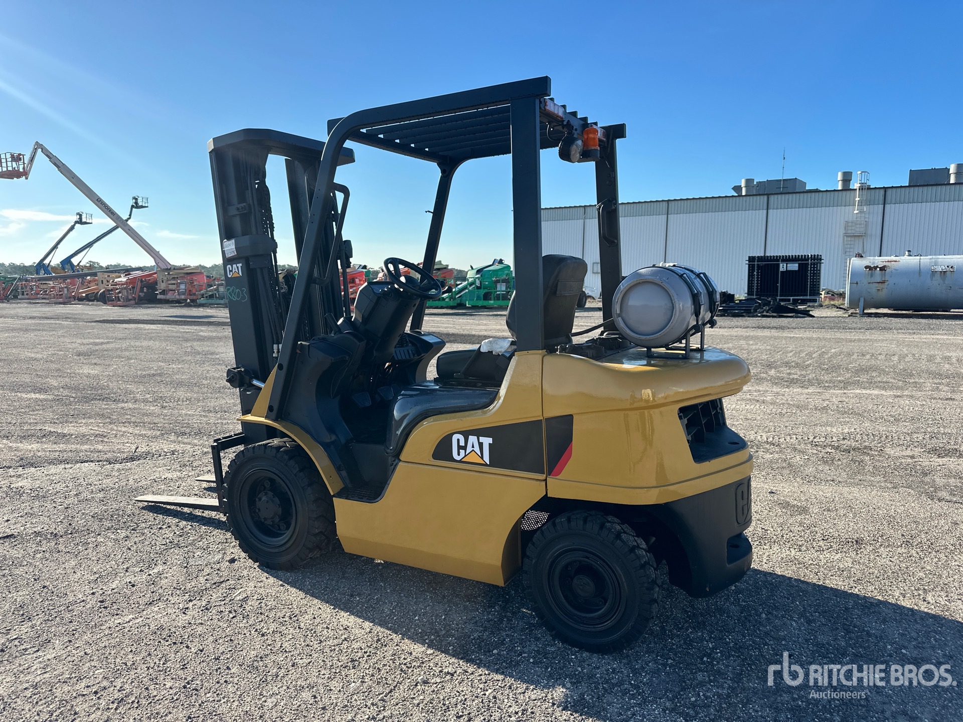 2020 Caterpillar GP25N