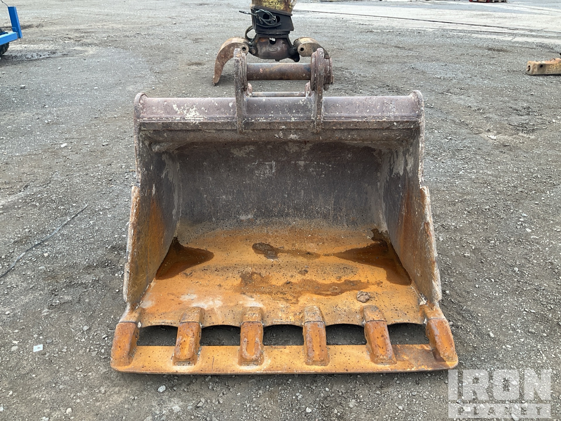 Strickland 1500 MM DIGGING