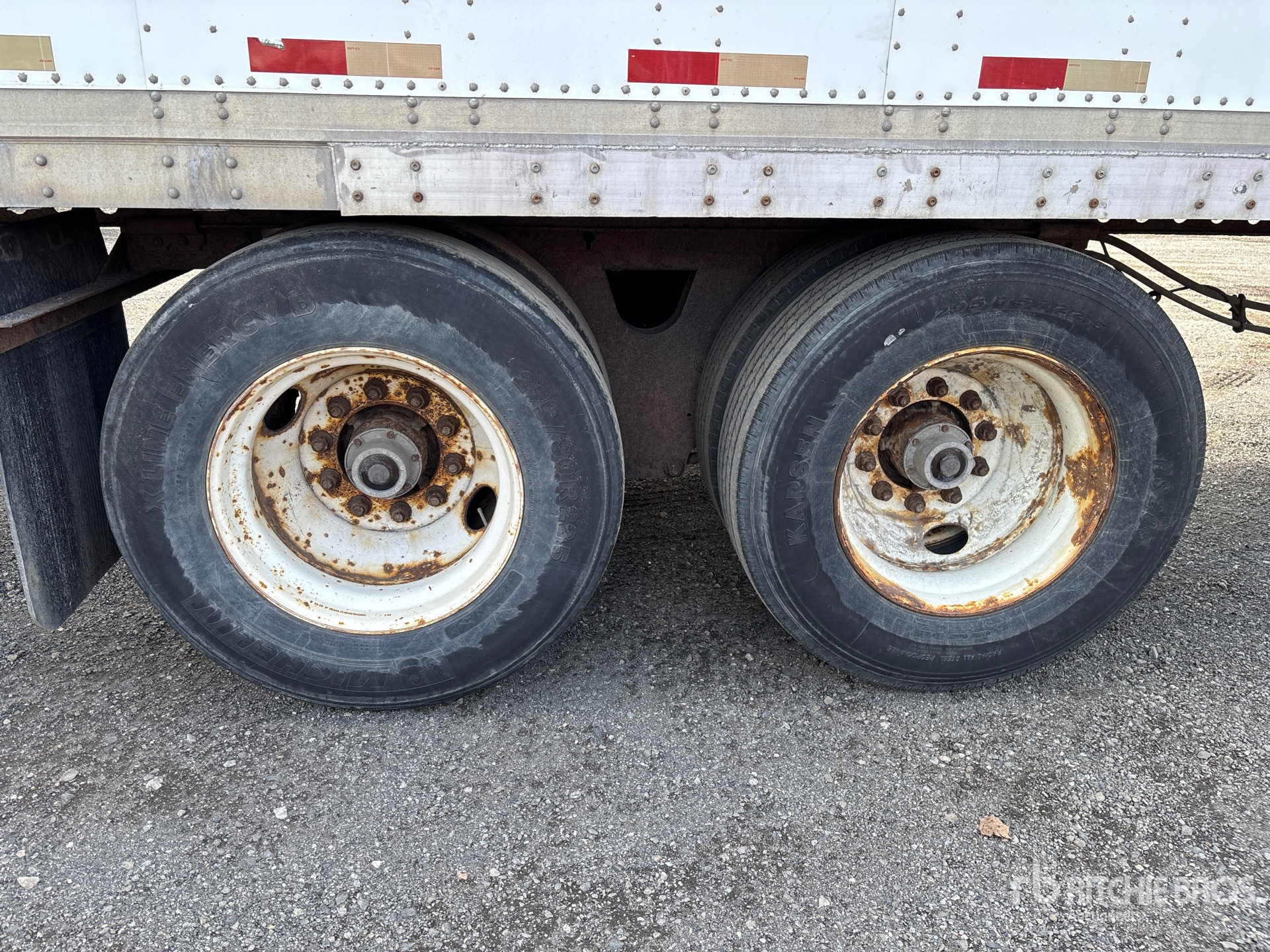 2004 Strick 53 FT T/A