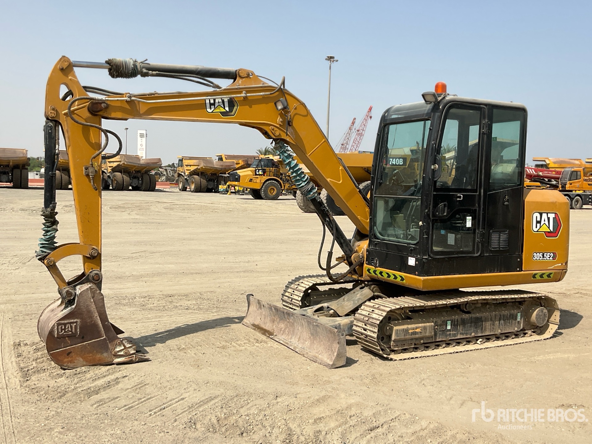 Photo of 2020 Caterpillar 305.5E2