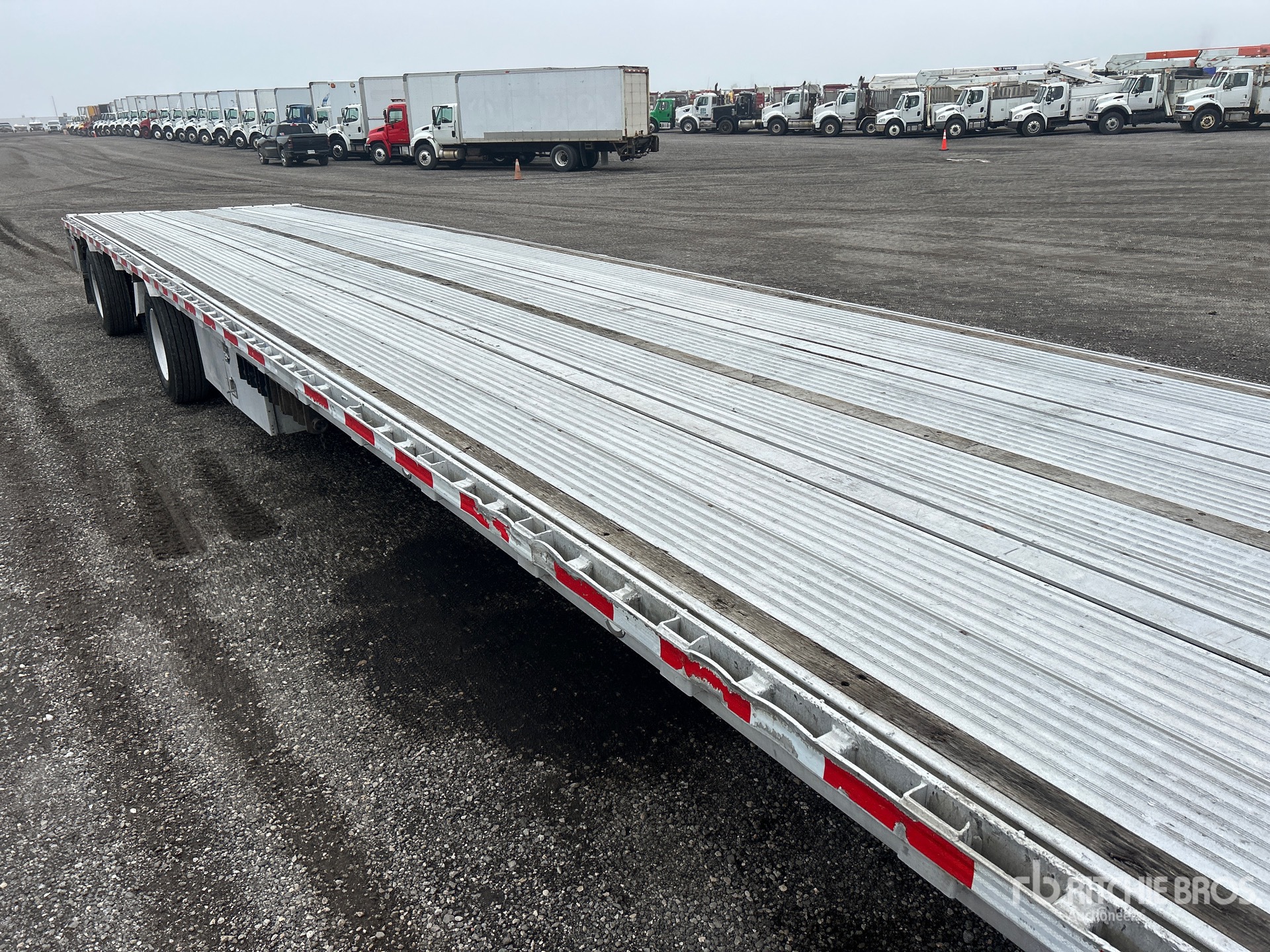 2011 Reitnouer 53 ft T/A
