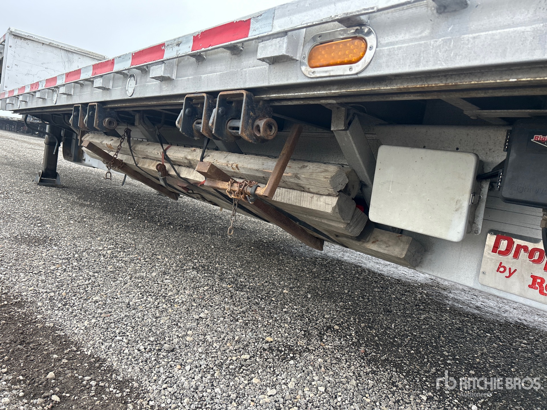 2011 Reitnouer 53 ft T/A