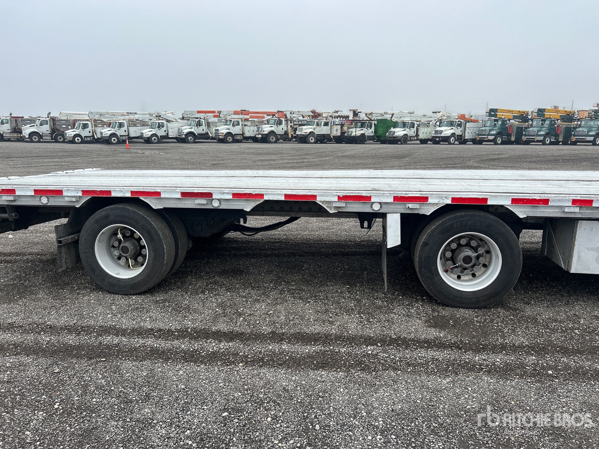 2011 Reitnouer 53 ft T/A
