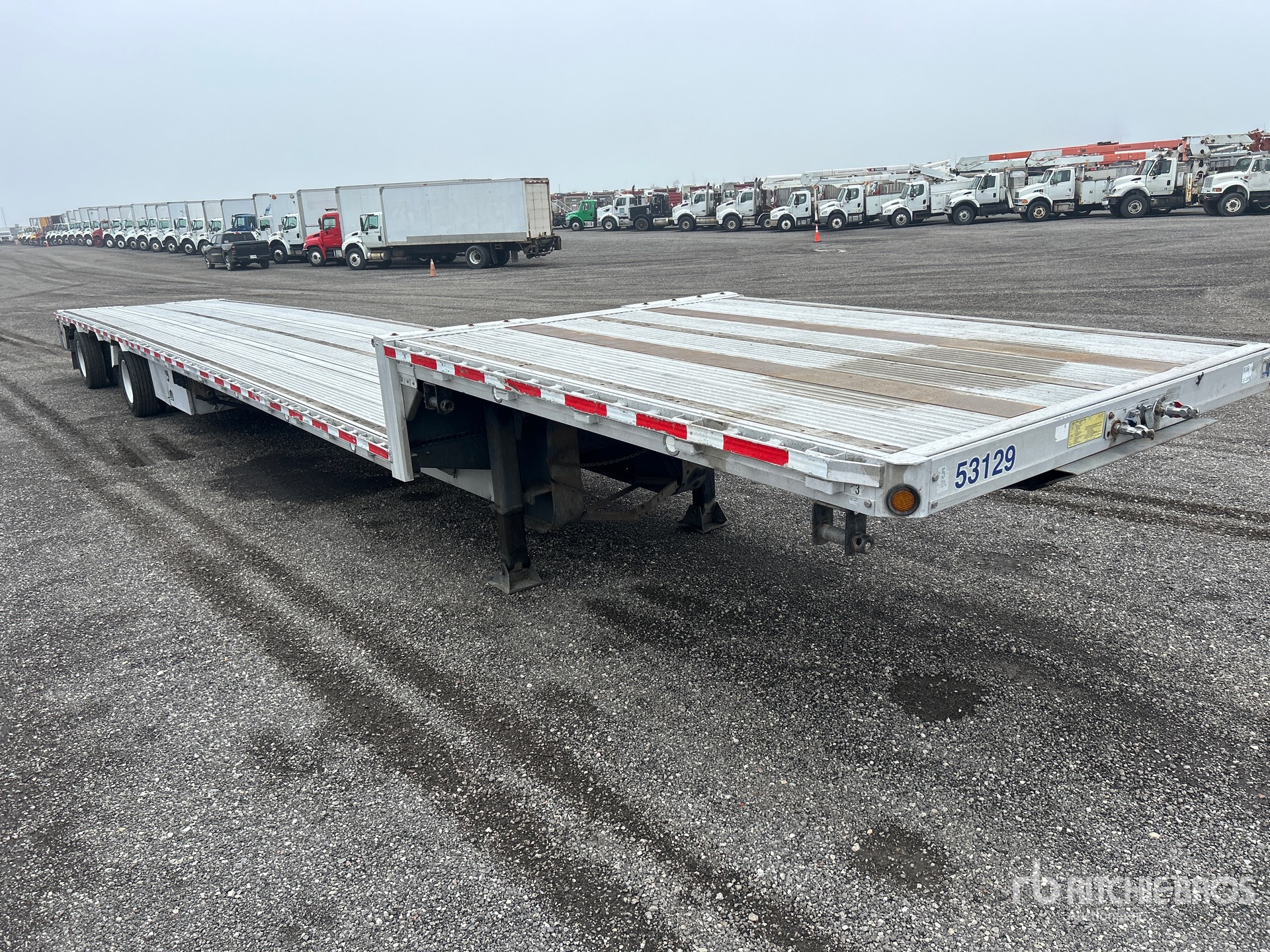2011 Reitnouer 53 ft T/A