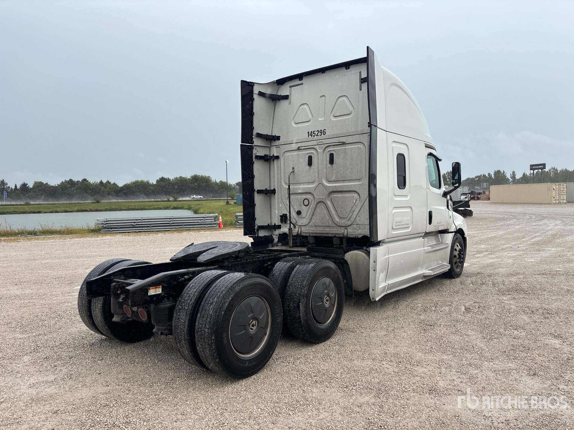 2019 Freightliner CASCADIA 126