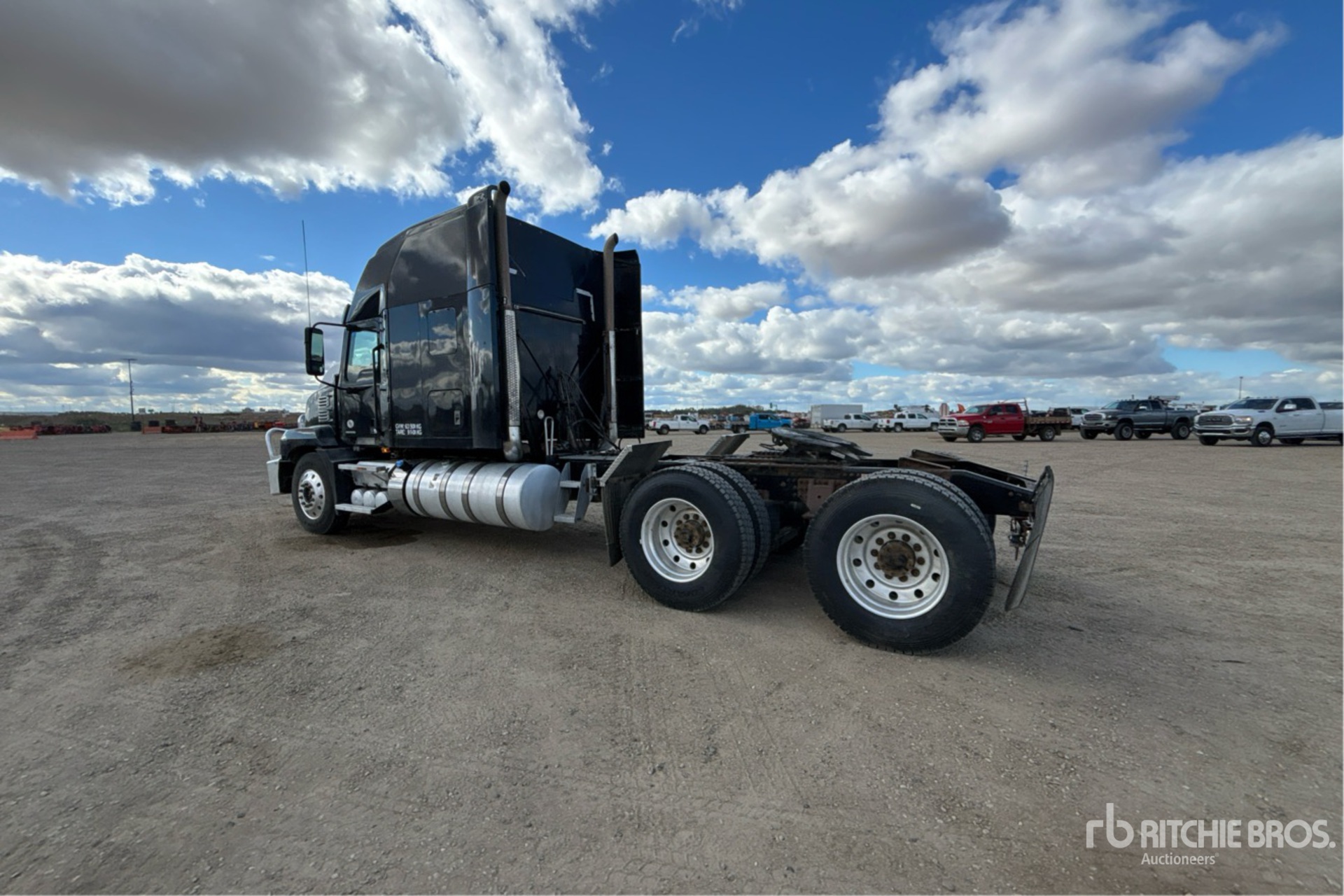 2021 Mack AN64T ANTHEM