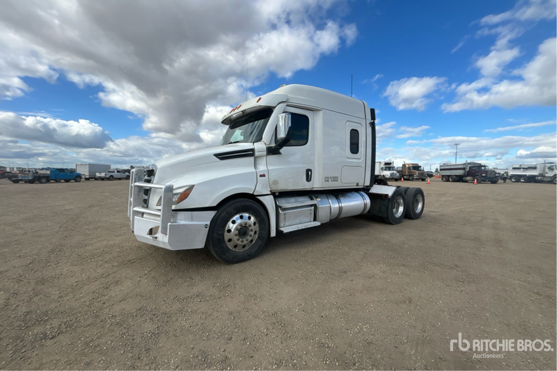 2021 Freightliner CASCADIA 126