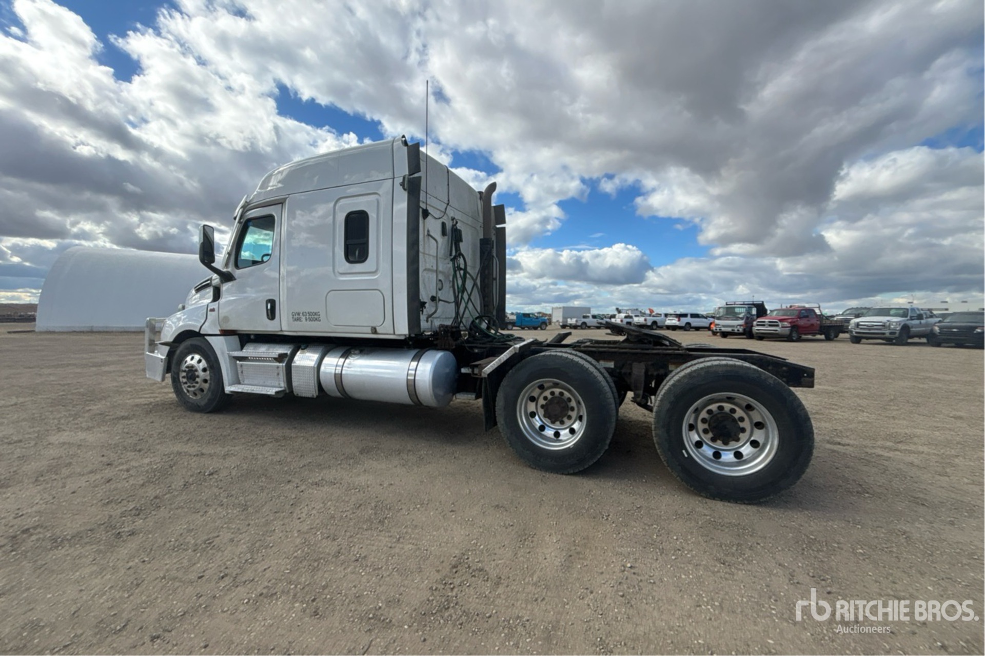 2021 Freightliner CASCADIA 126
