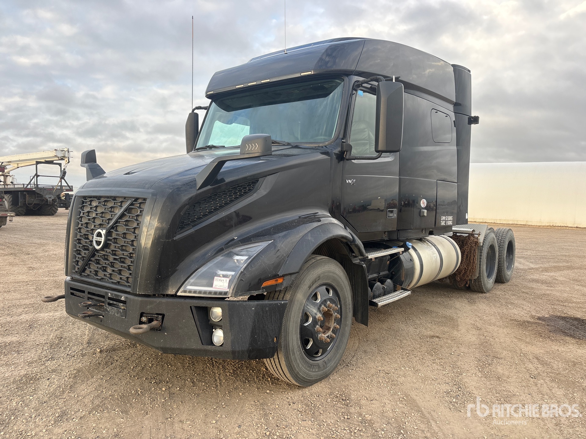 2020 Volvo VNL64T
