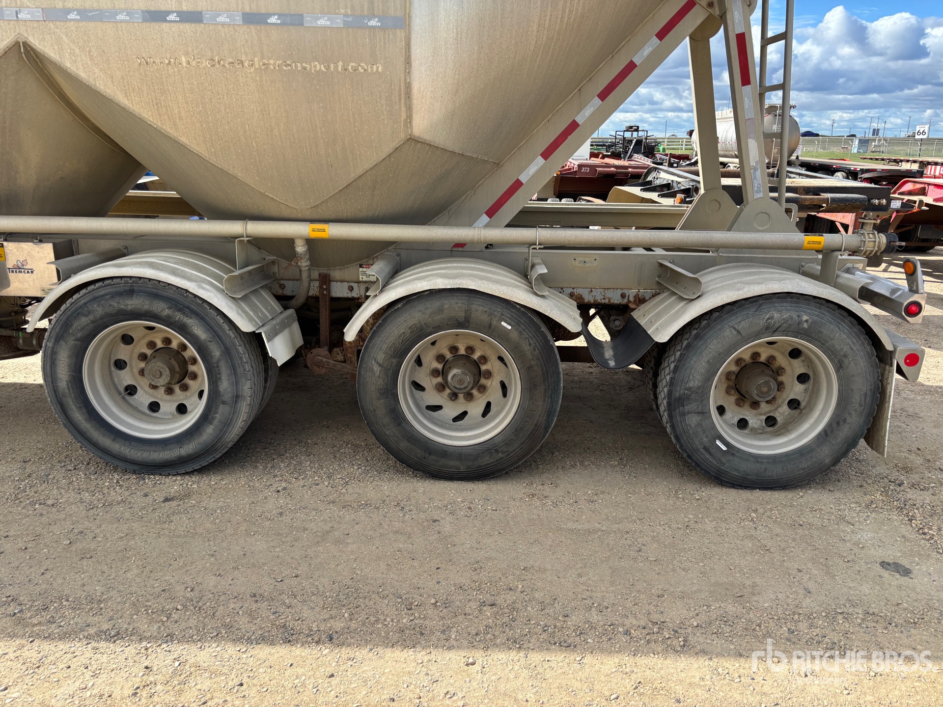 2012 Tremcar 1200 CFT TRI/A