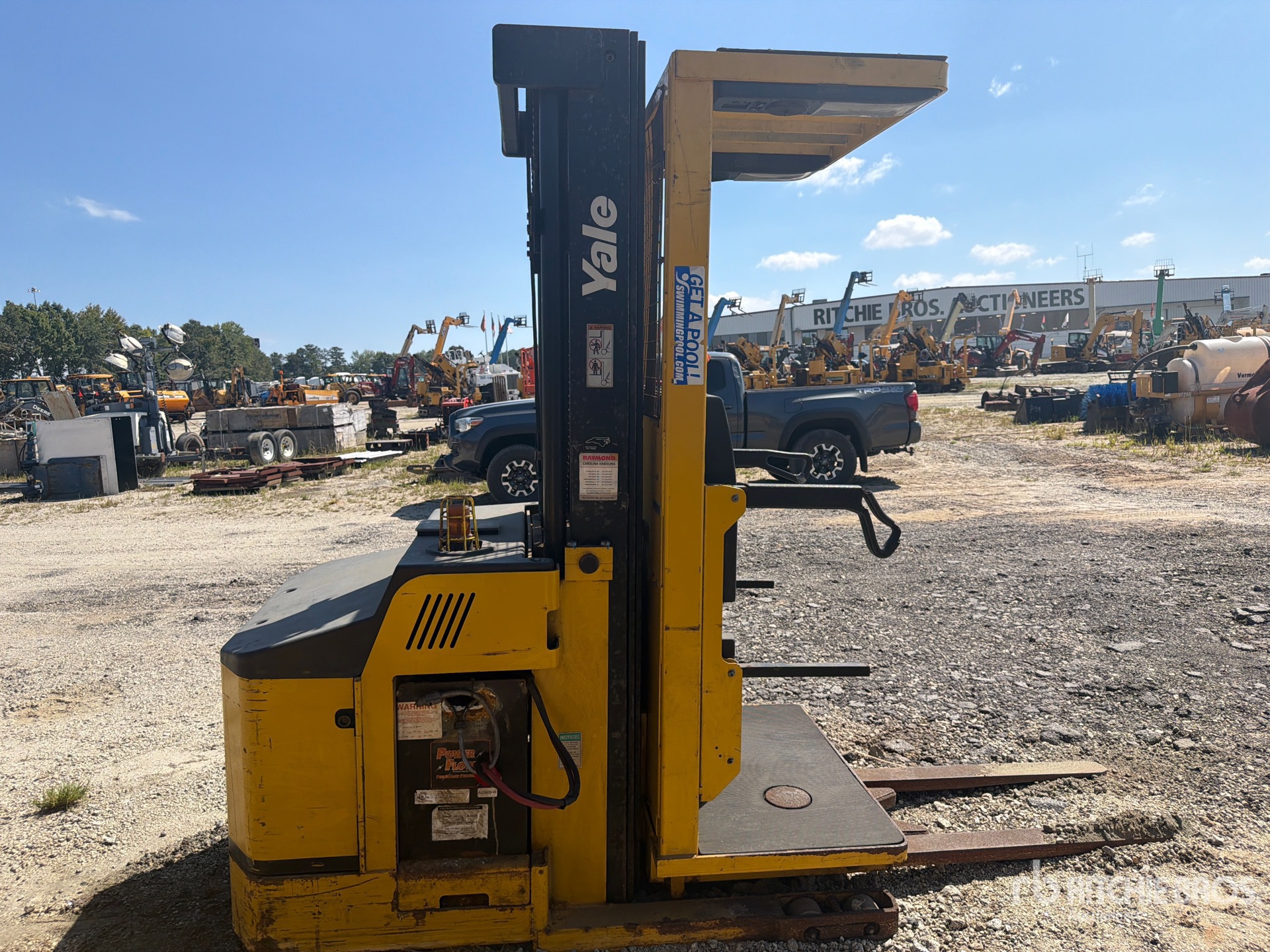 2013 Yale 3000 LB