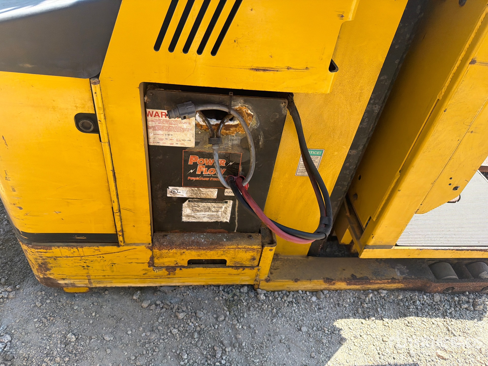 2013 Yale 3000 LB
