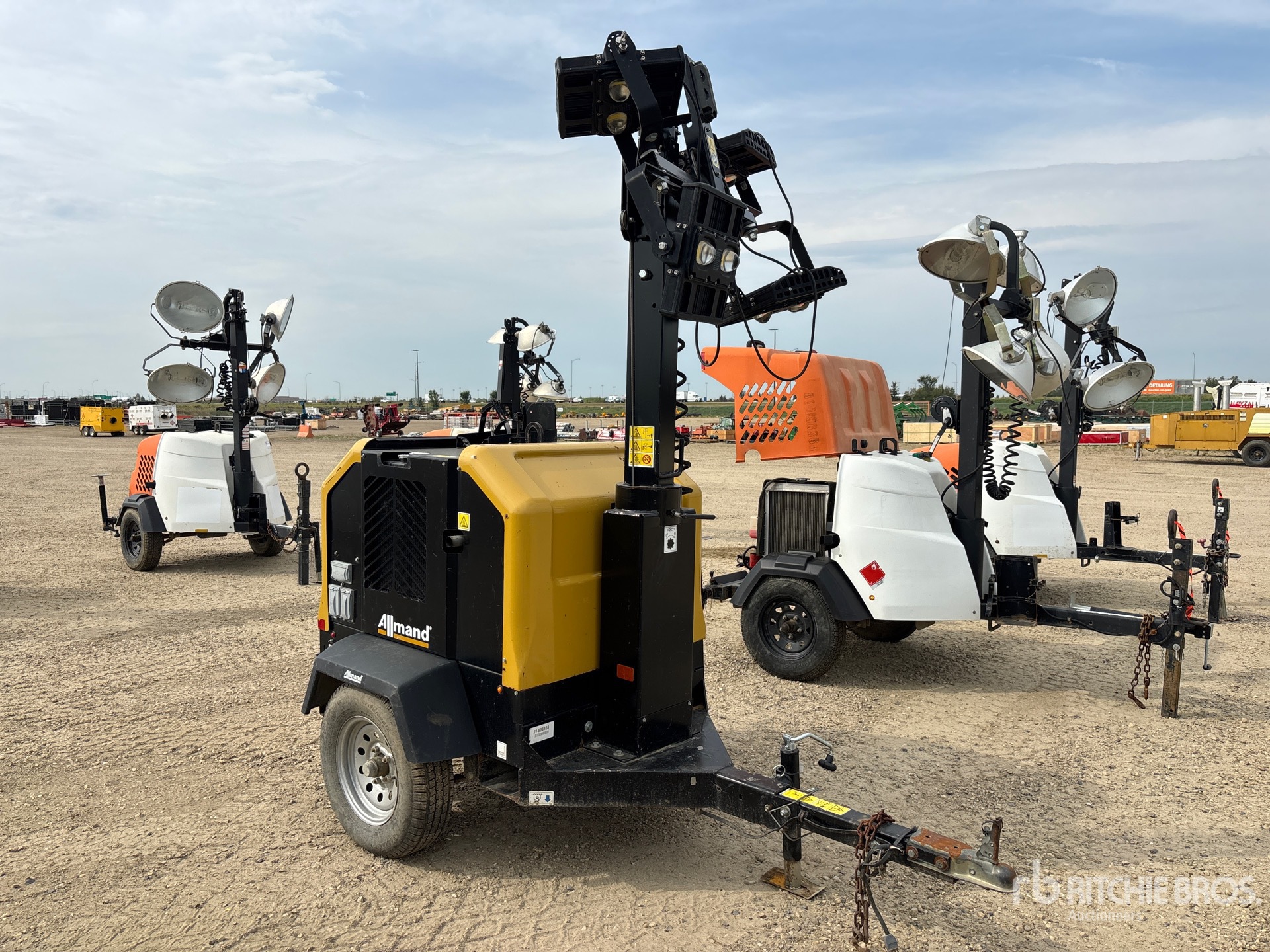 2021 Allmand NL V-SERIES