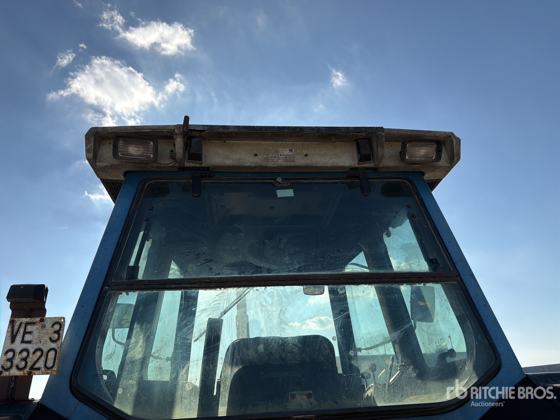 1991 Ford 8830