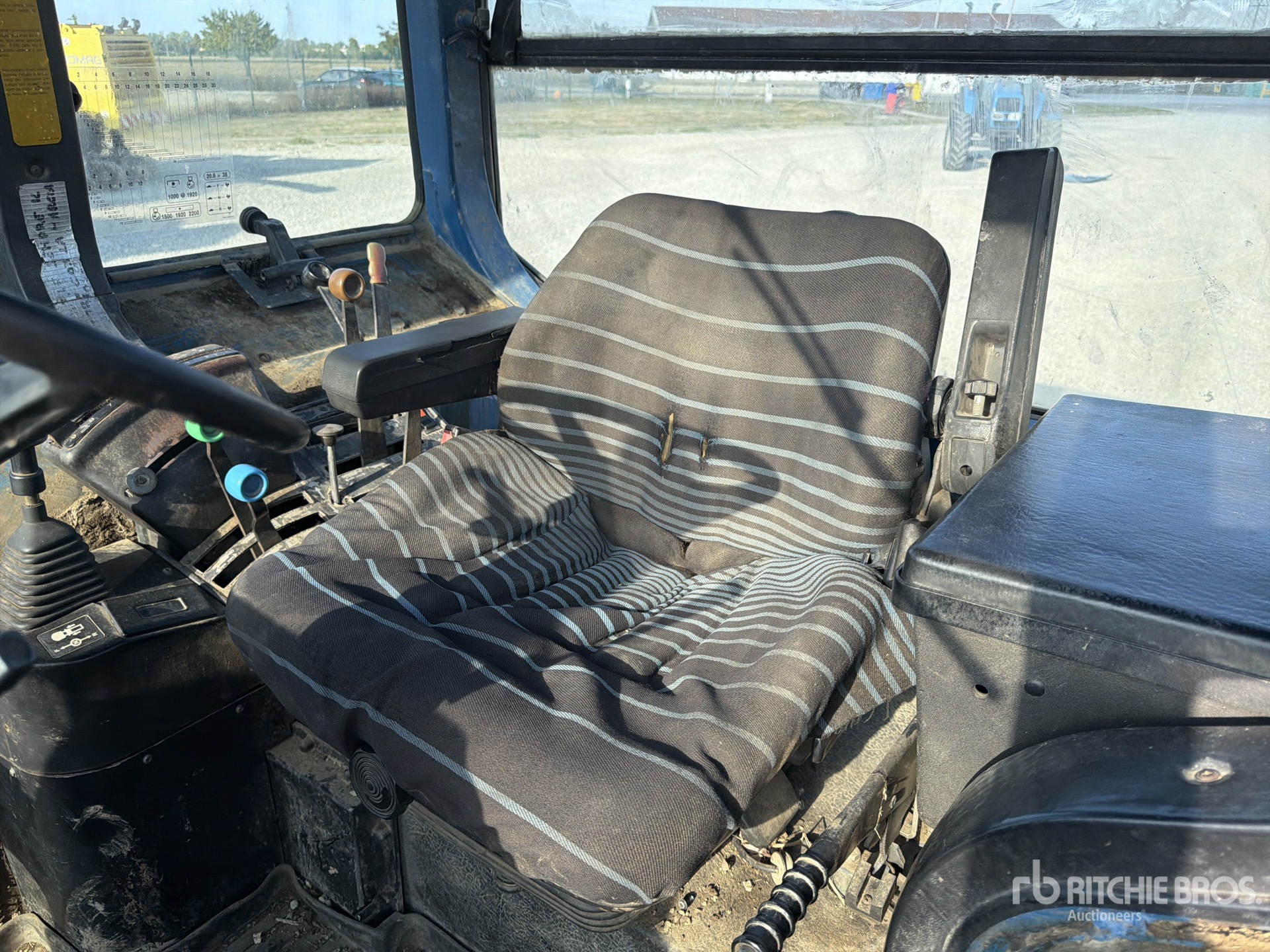 1991 Ford 8830