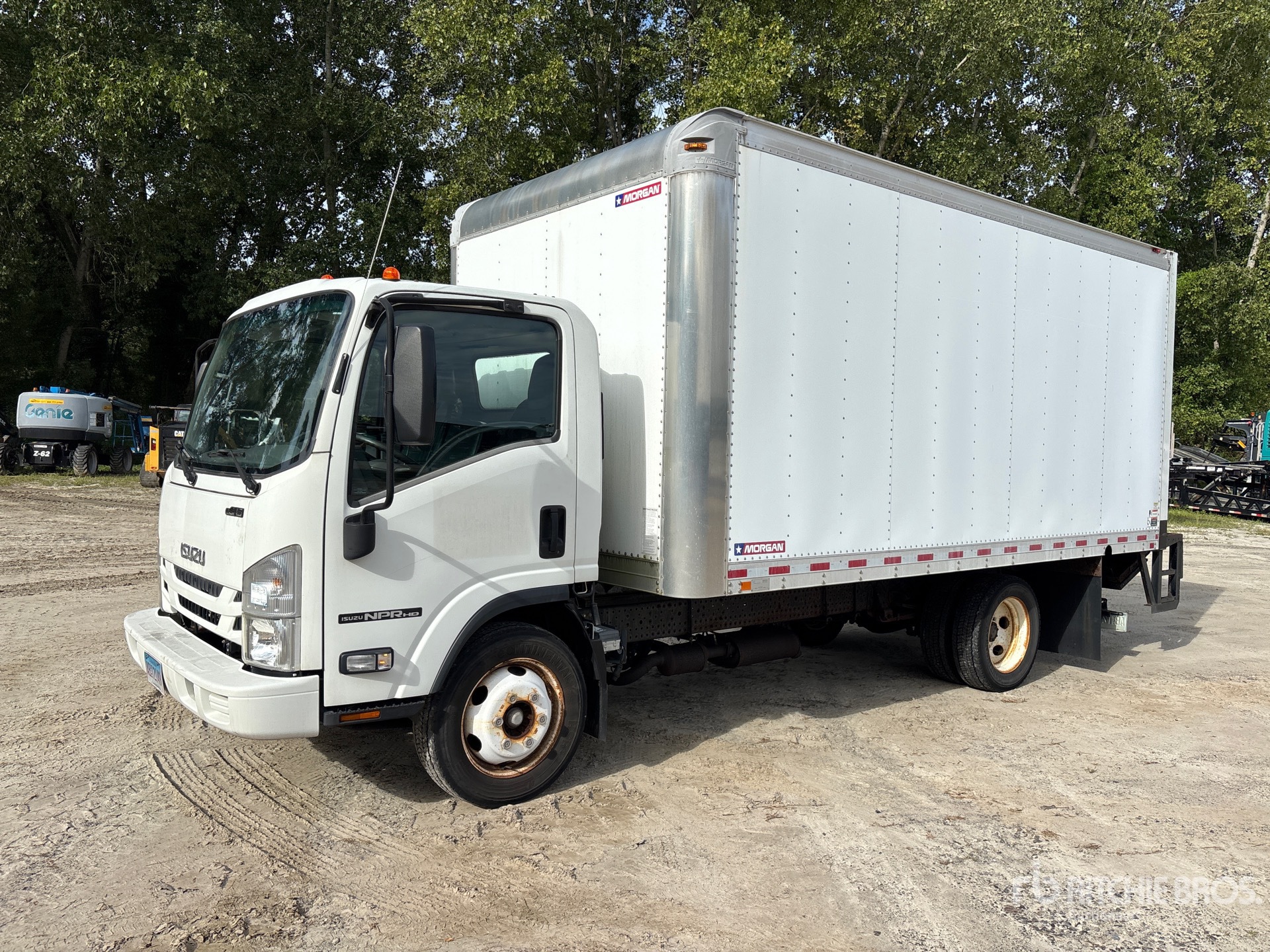 Photo of 2016 Isuzu NPR
