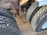 4 Underbody - Truck with