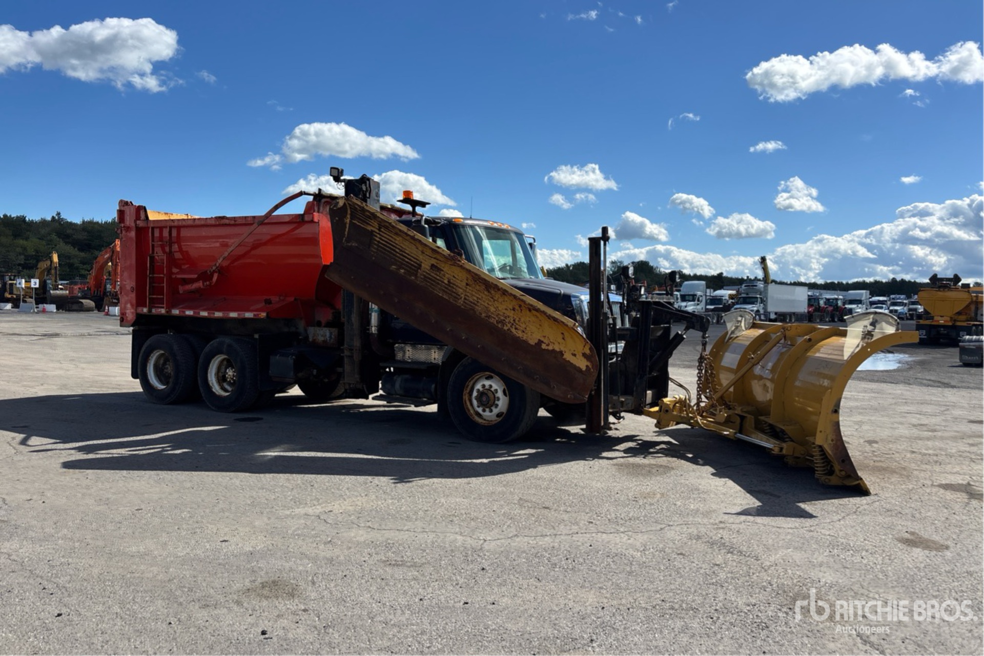 2003 International 7400