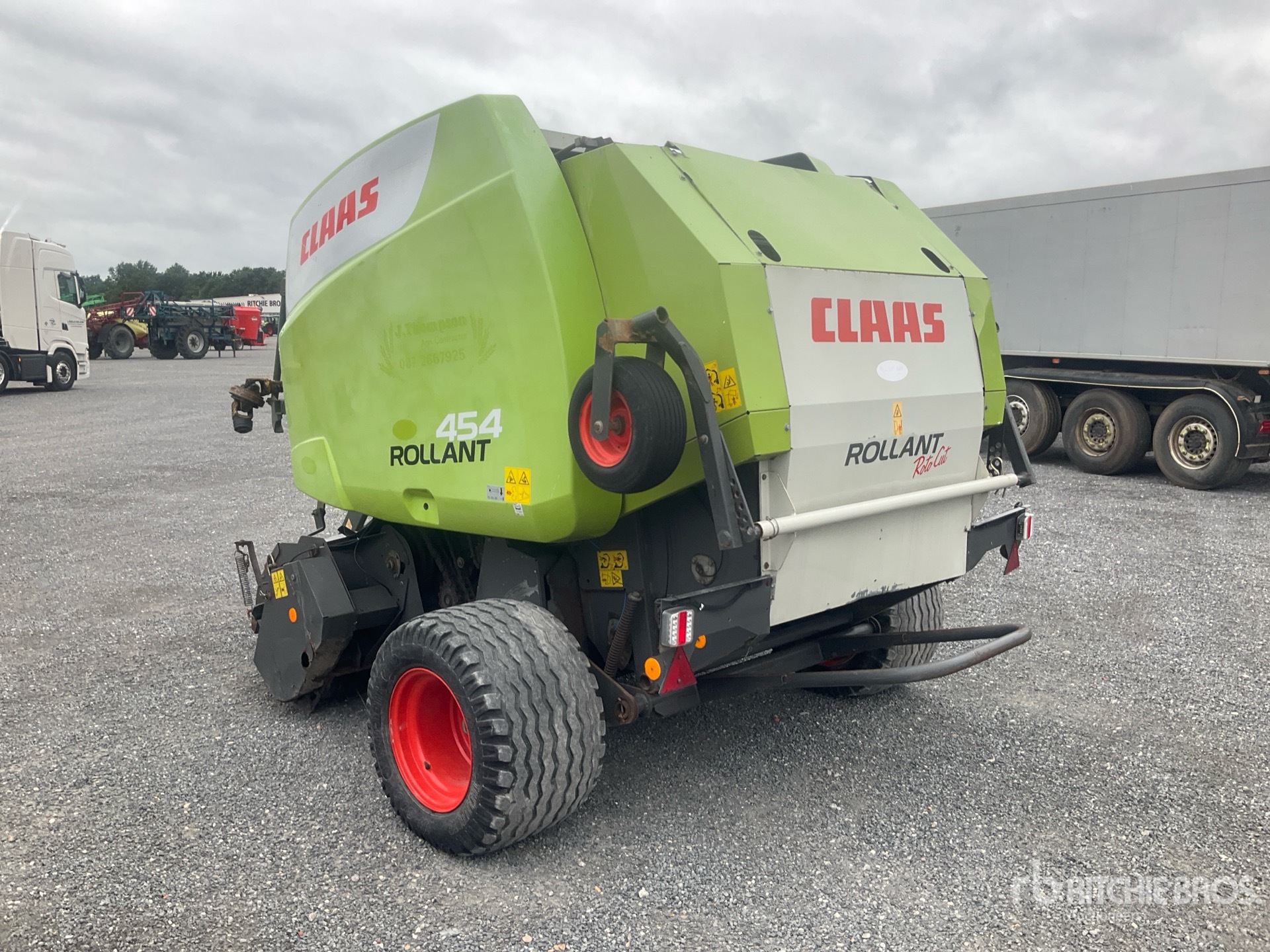 2010 Claas ROLLANT 454