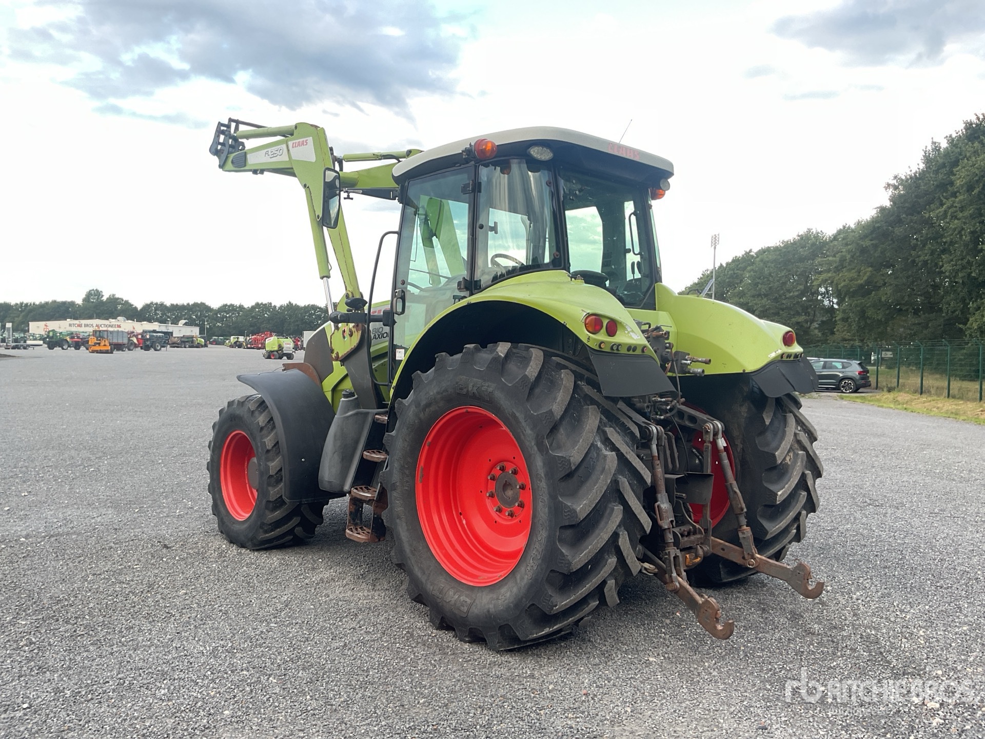 2012 Claas AXION 810