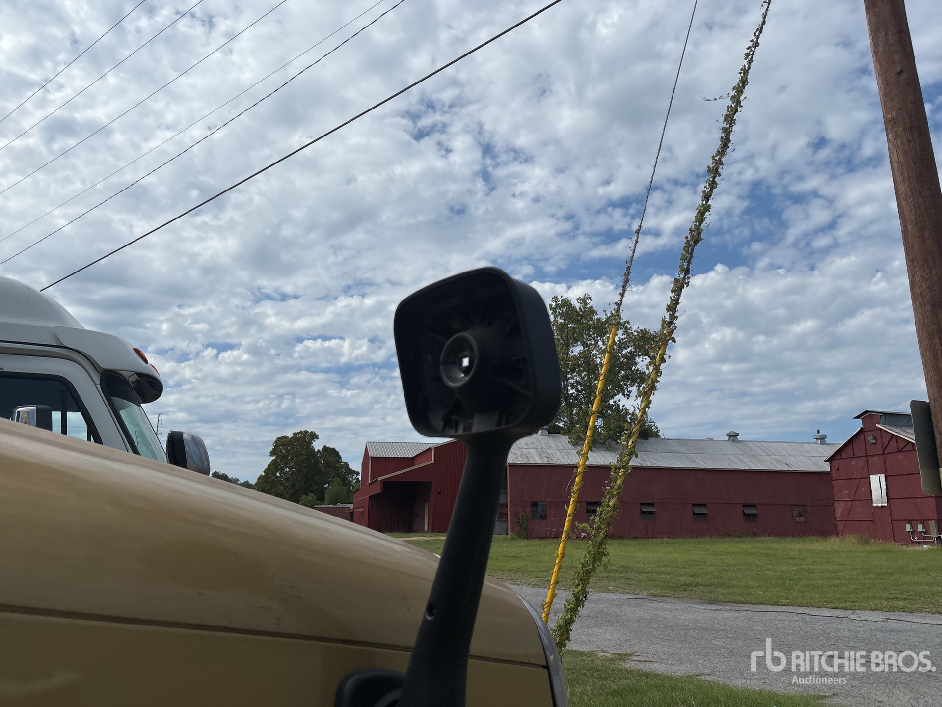 2015 Freightliner CASCADIA 125