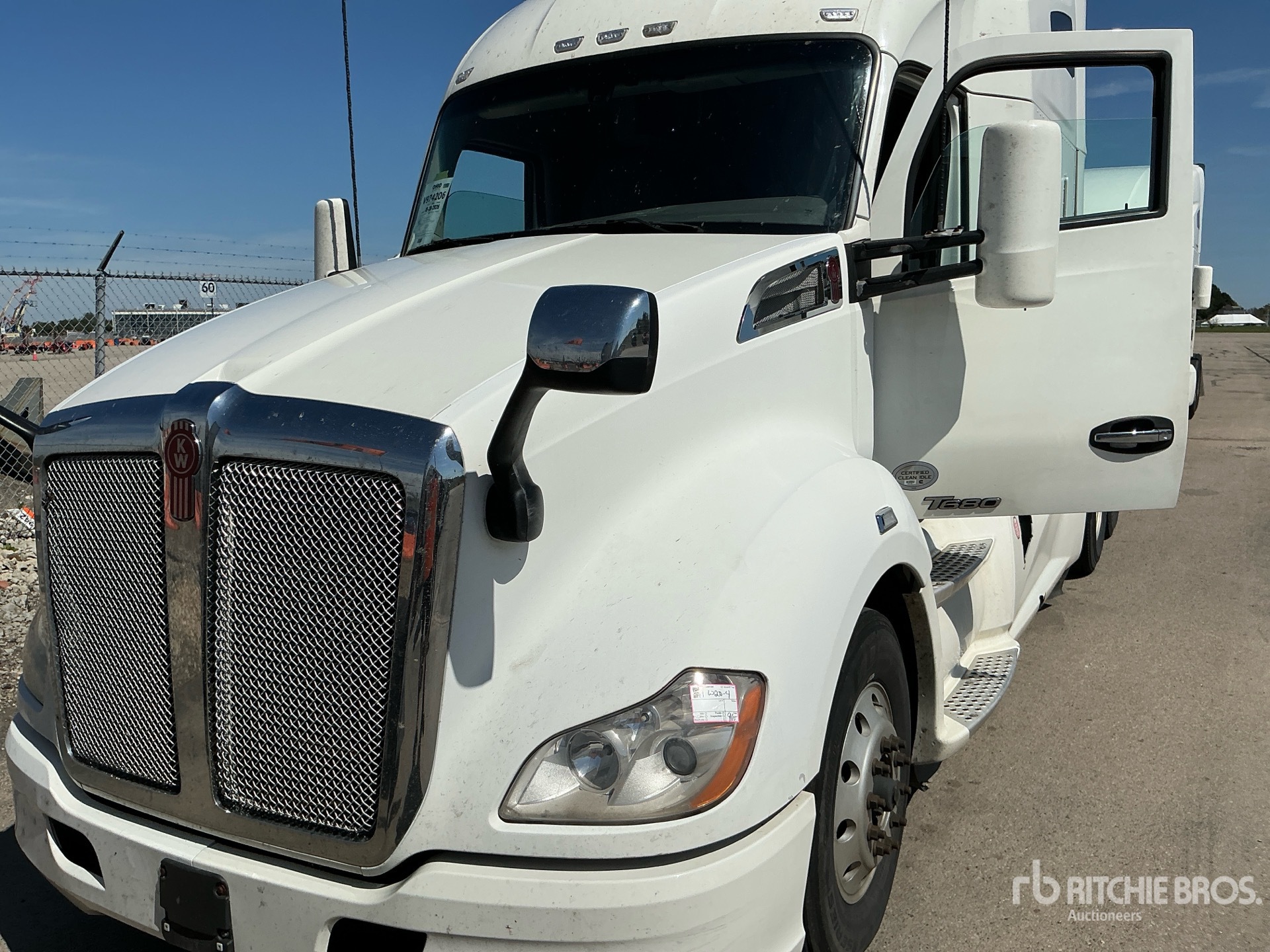 Photo of 2018 Kenworth T680