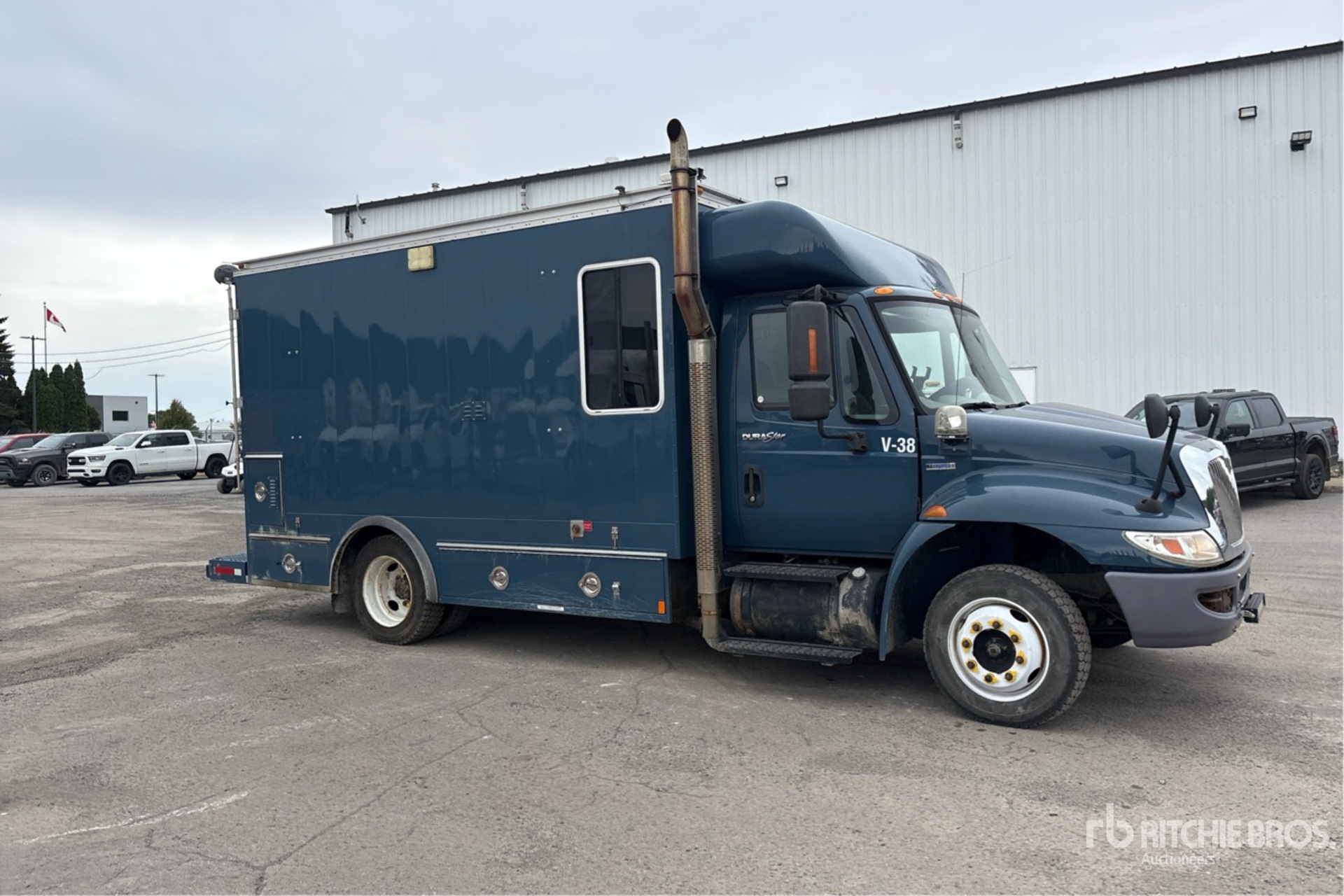 2008 International 4300