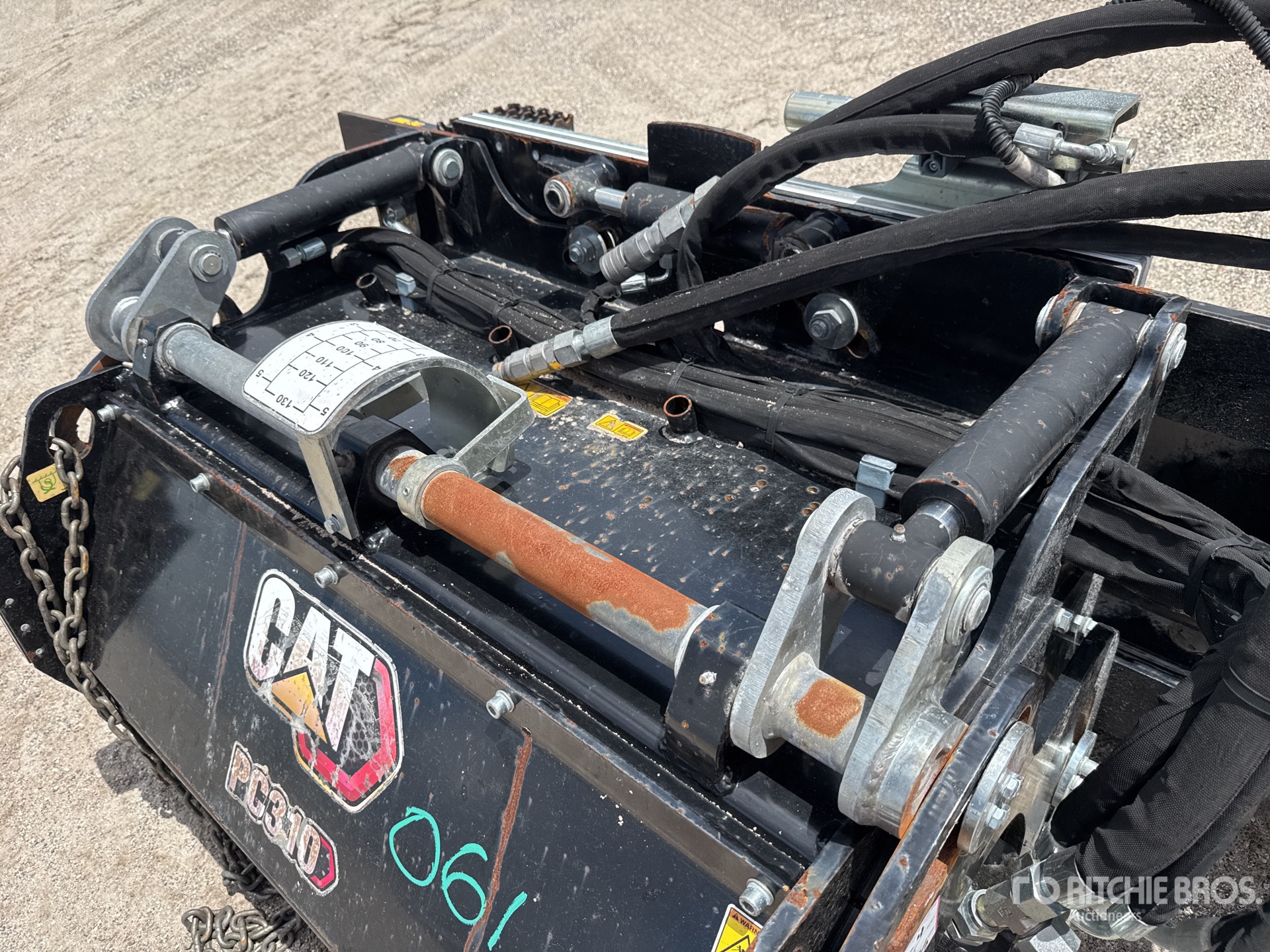 2022 Caterpillar PC310