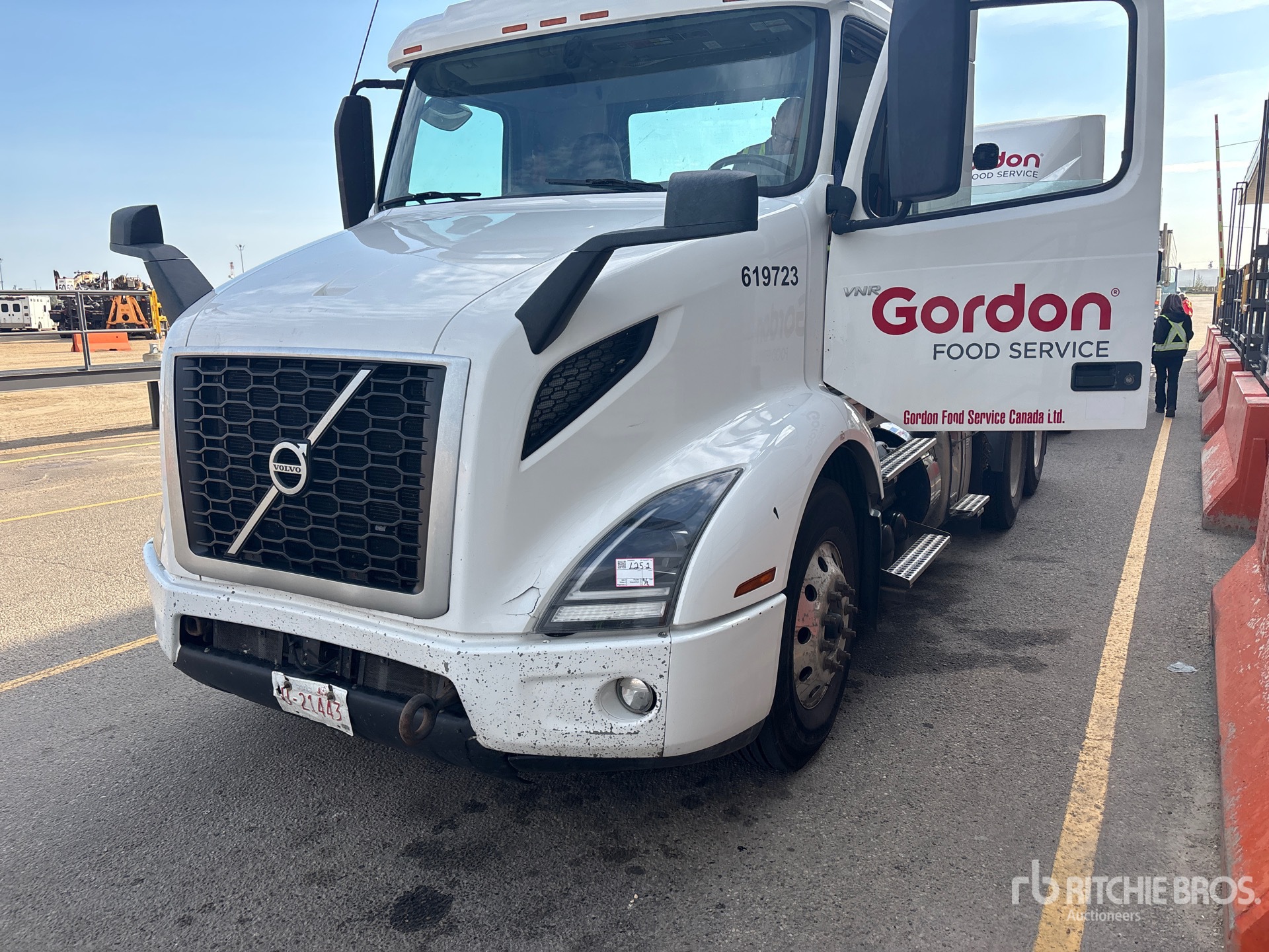 2020 Volvo VNR