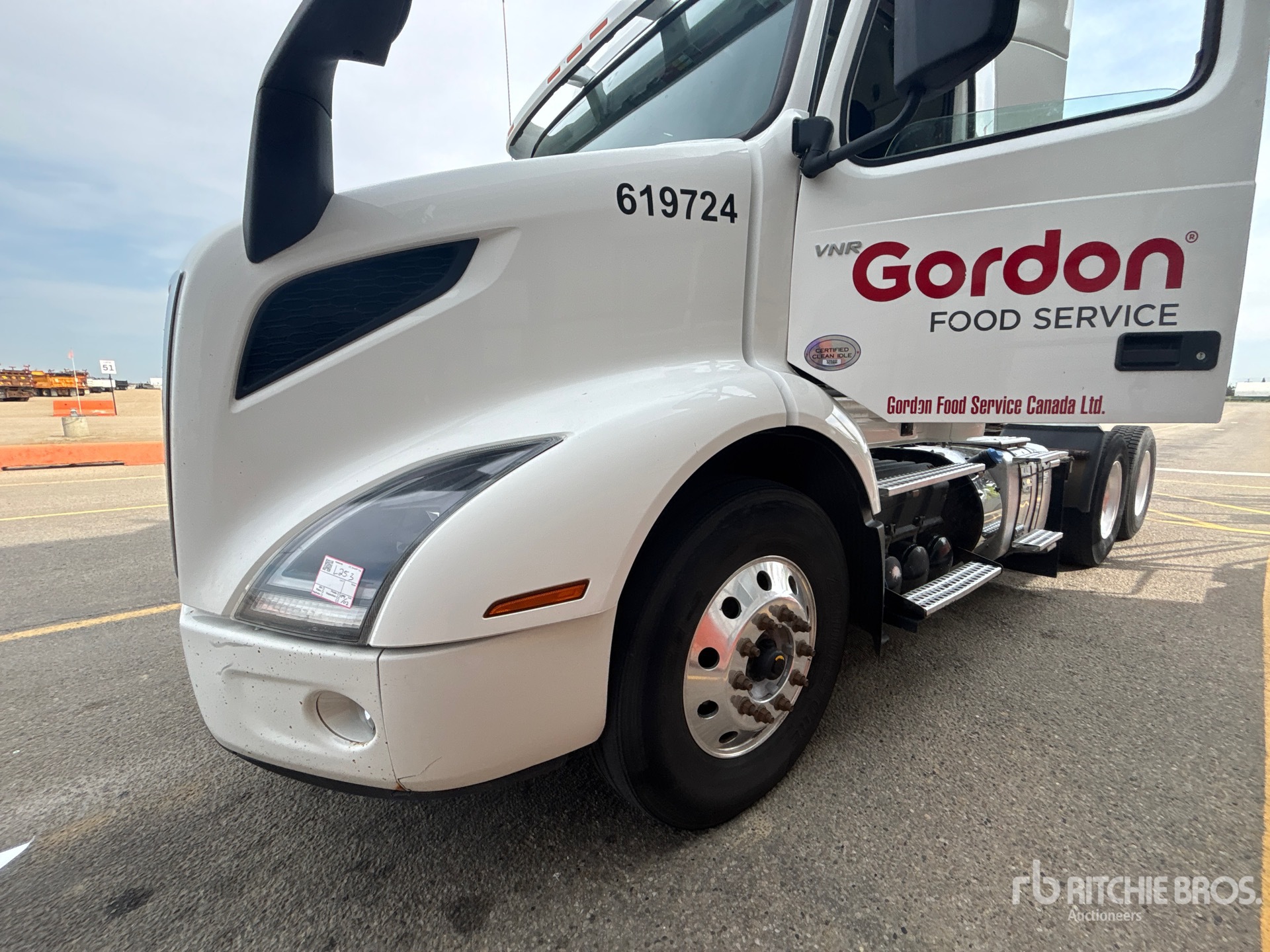 2020 Volvo VNR