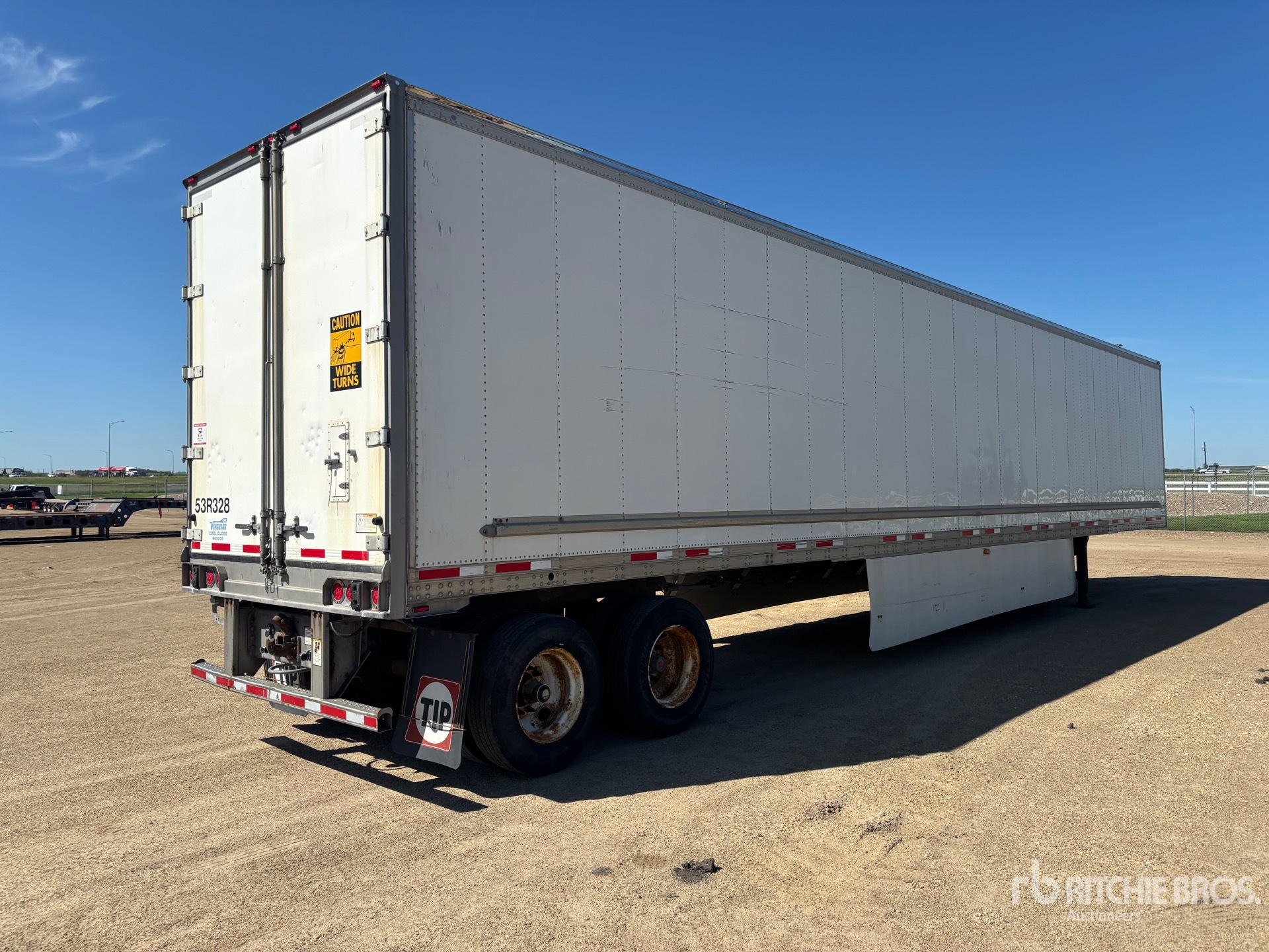 2012 Vanguard 53 FT X 102 IN T/A (INOPERABLE)